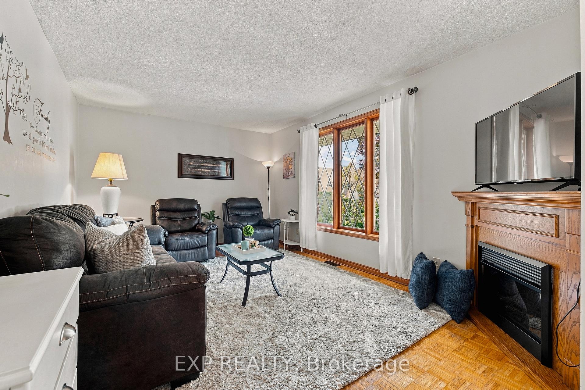 Photo 13 of 590 Albert Avenue N, North Perth, Listowel — HOMEH