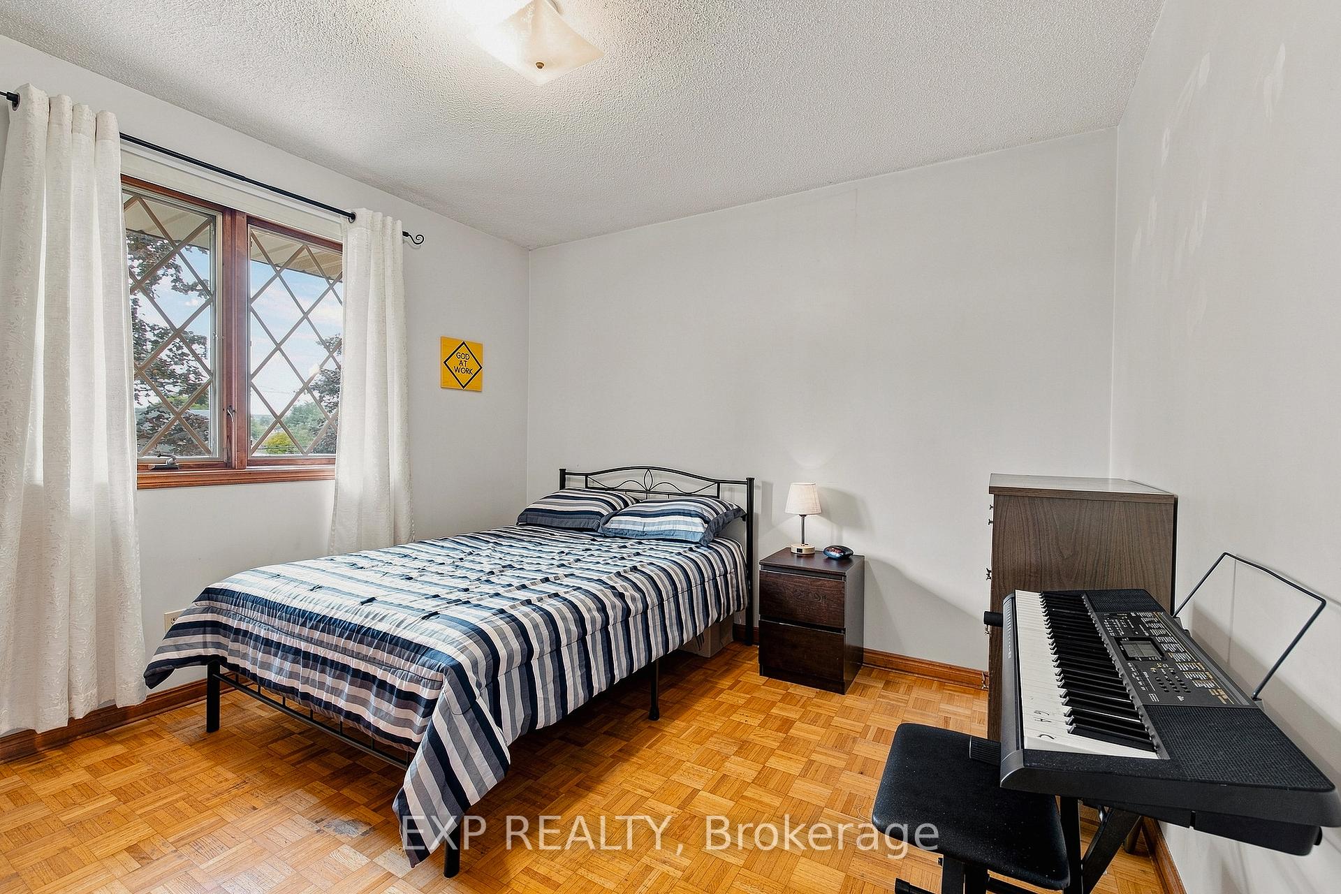 Photo 27 of 590 Albert Avenue N, North Perth, Listowel — HOMEH