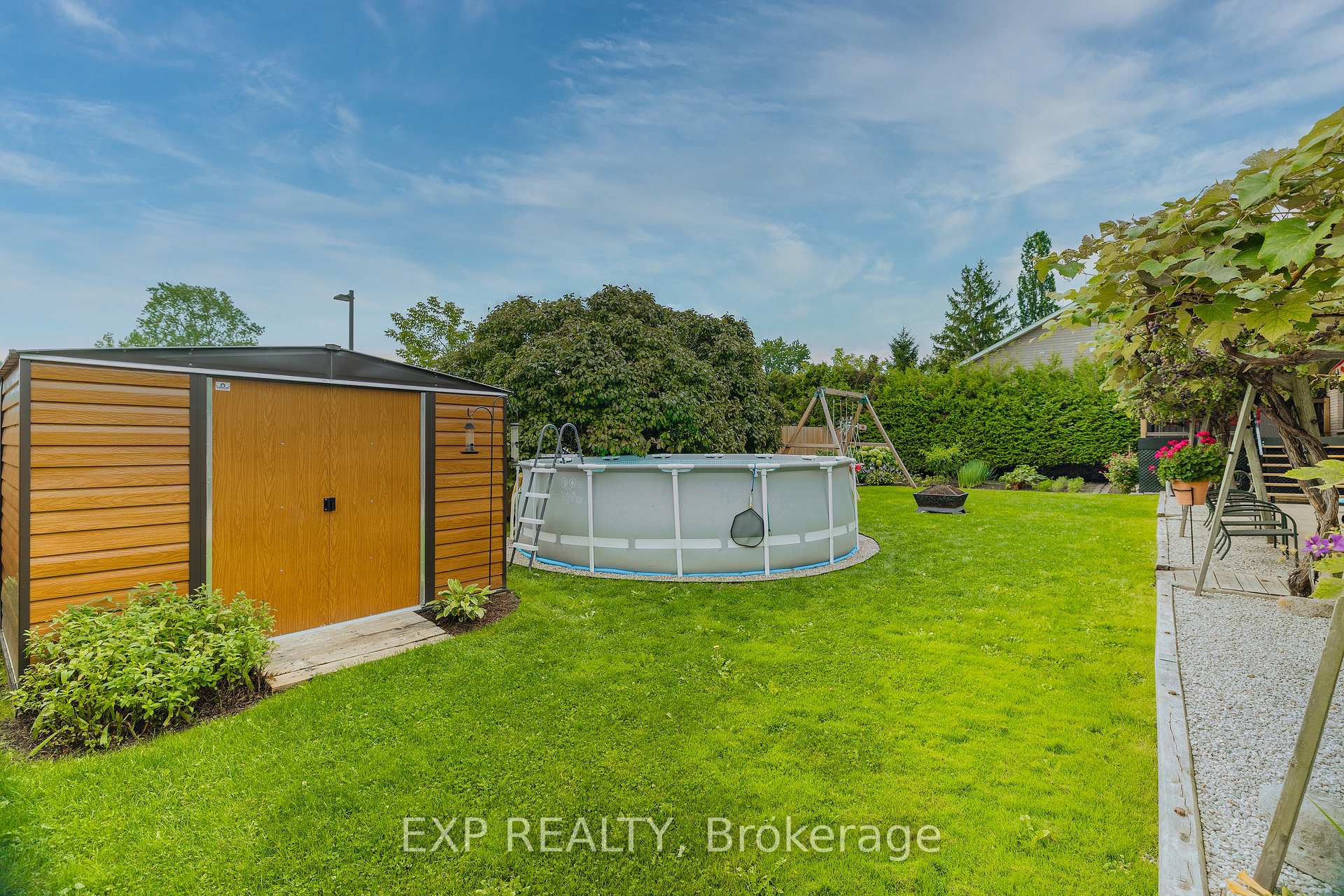 Photo 36 of 590 Albert Avenue N, North Perth, Listowel — HOMEH