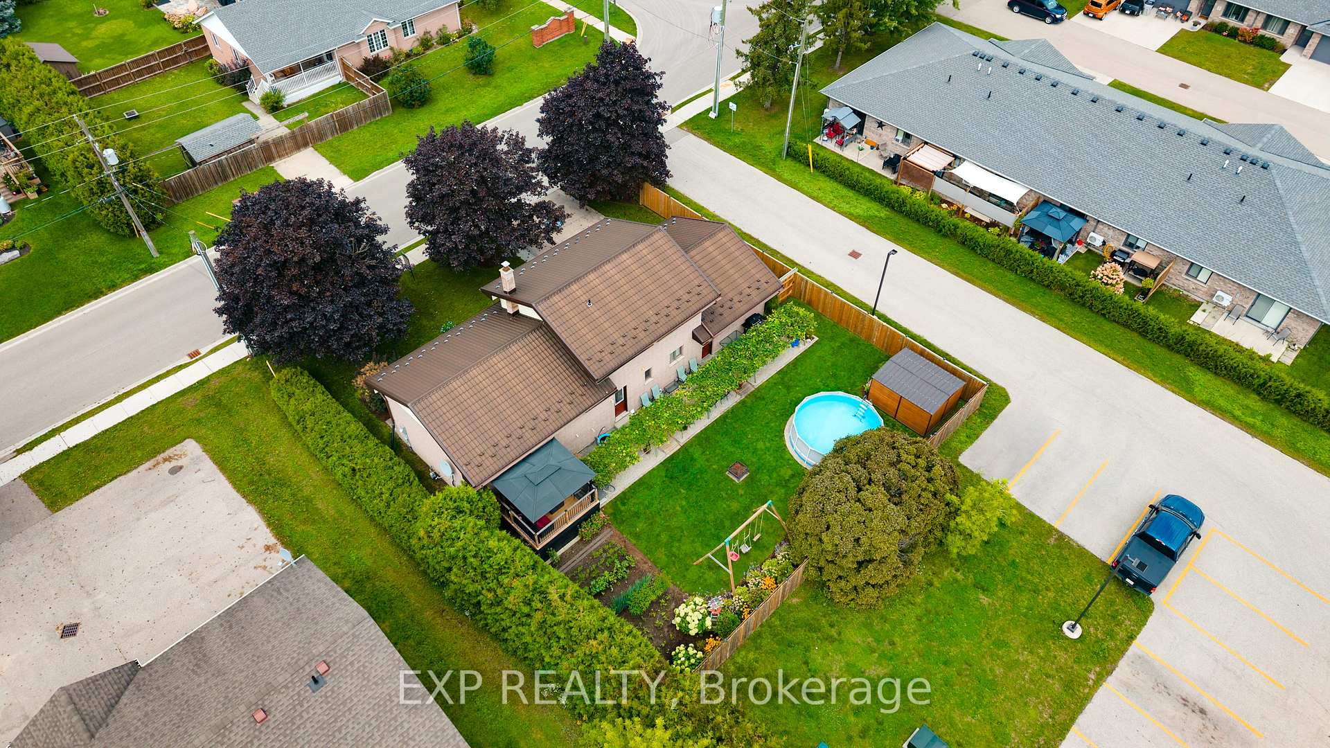 Photo 39 of 590 Albert Avenue N, North Perth, Listowel — HOMEH