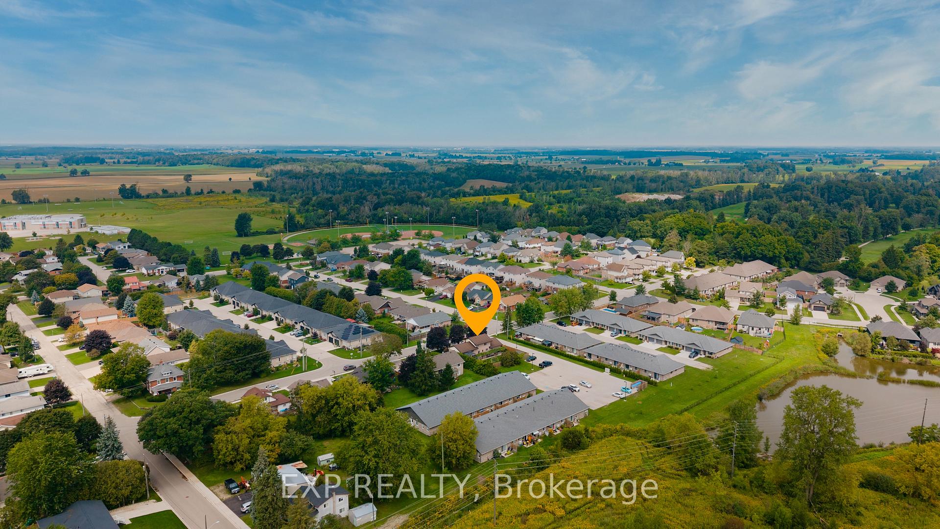 Photo 41 of 590 Albert Avenue N, North Perth, Listowel — HOMEH