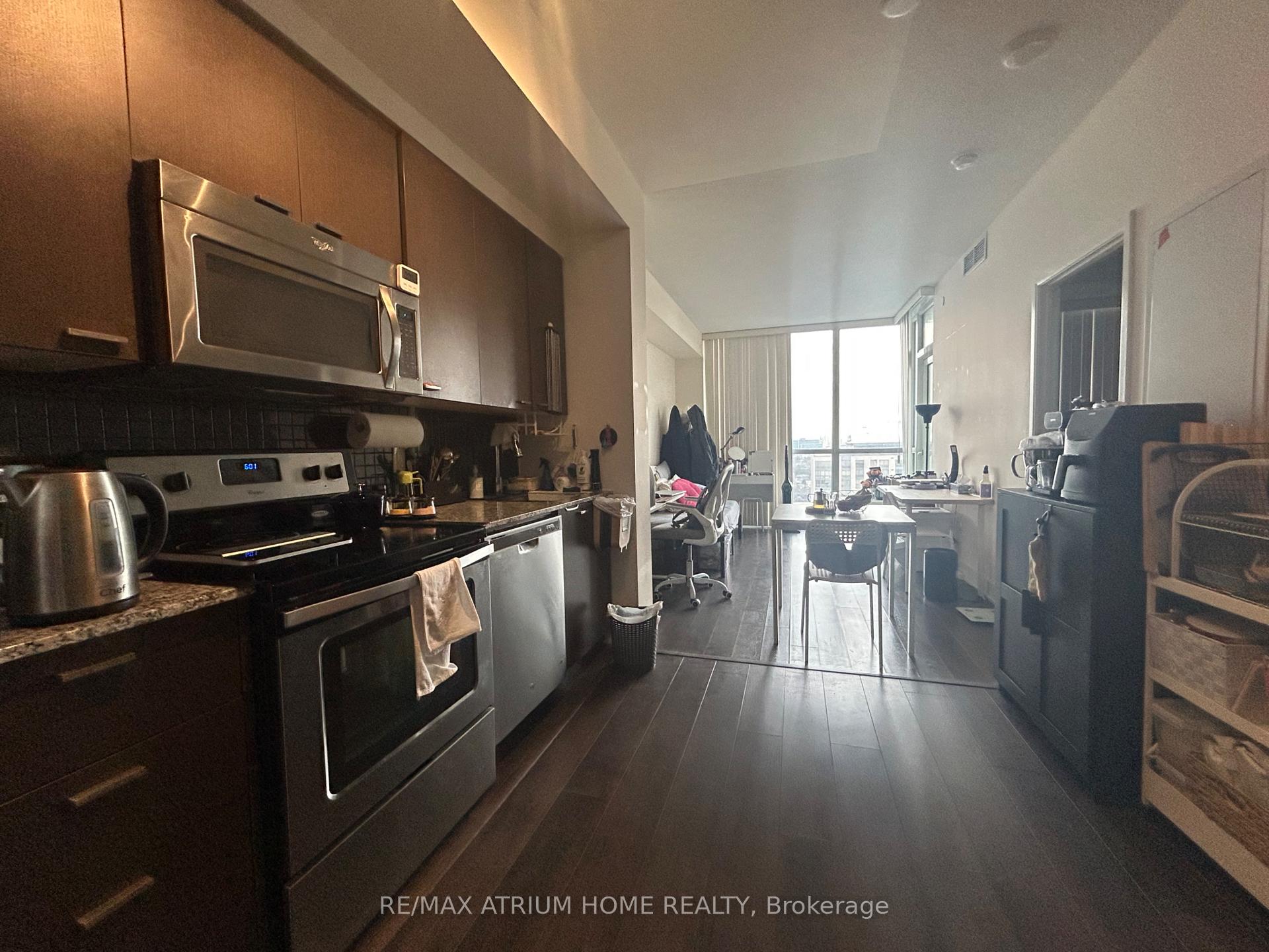 Photo 4 of Unit 1910, 88 Sheppard Avenue E, North York, Willowdale East — HOMEH