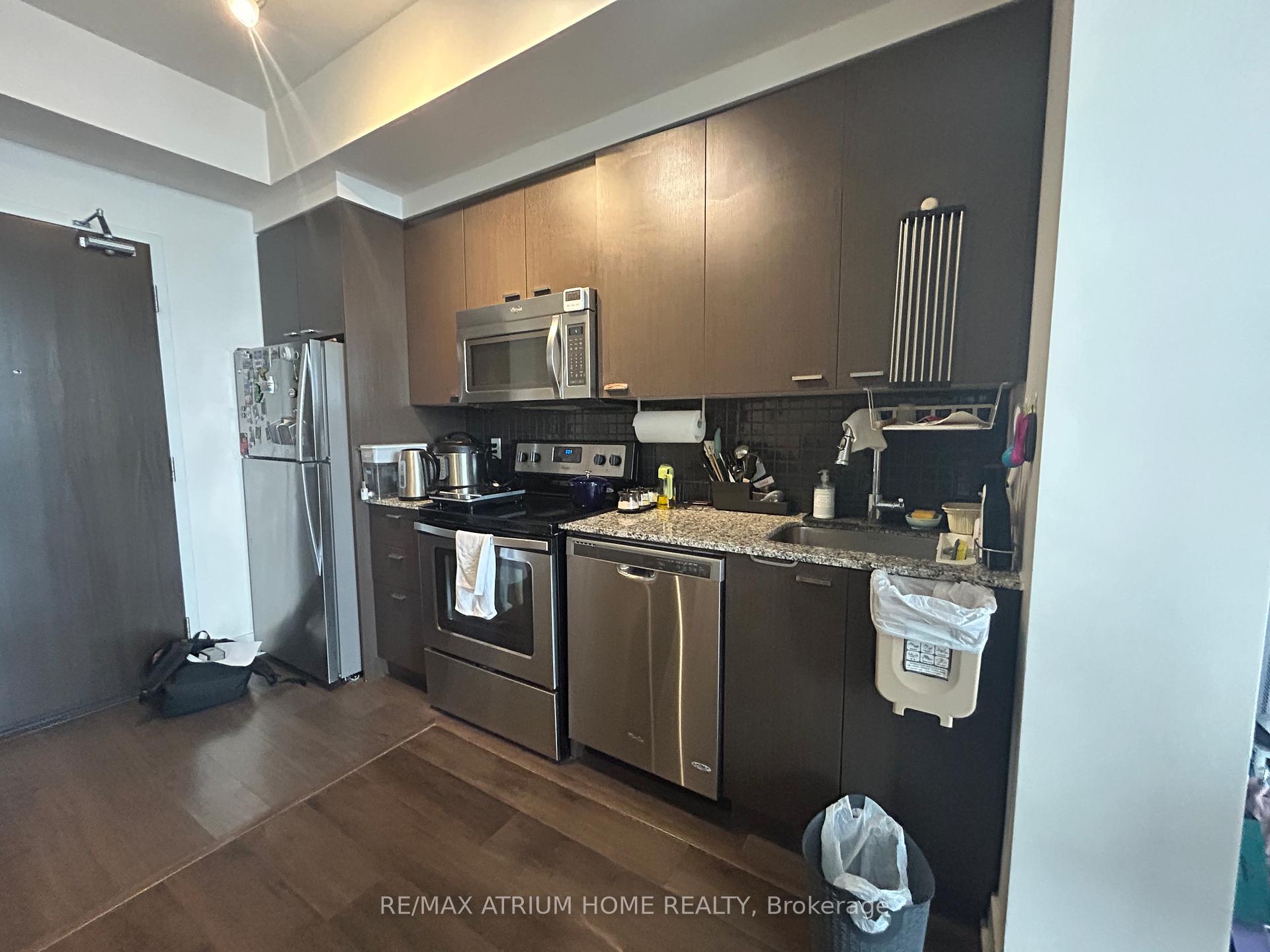 Photo 6 of Unit 1910, 88 Sheppard Avenue E, North York, Willowdale East — HOMEH