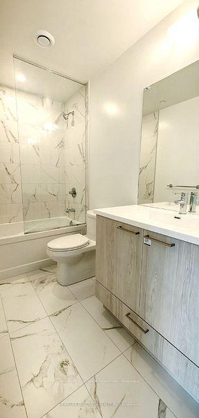Photo 11 of Unit 5105, 225 Commerce Street, Vaughan, Vaughan Corporate Centre — HOMEH