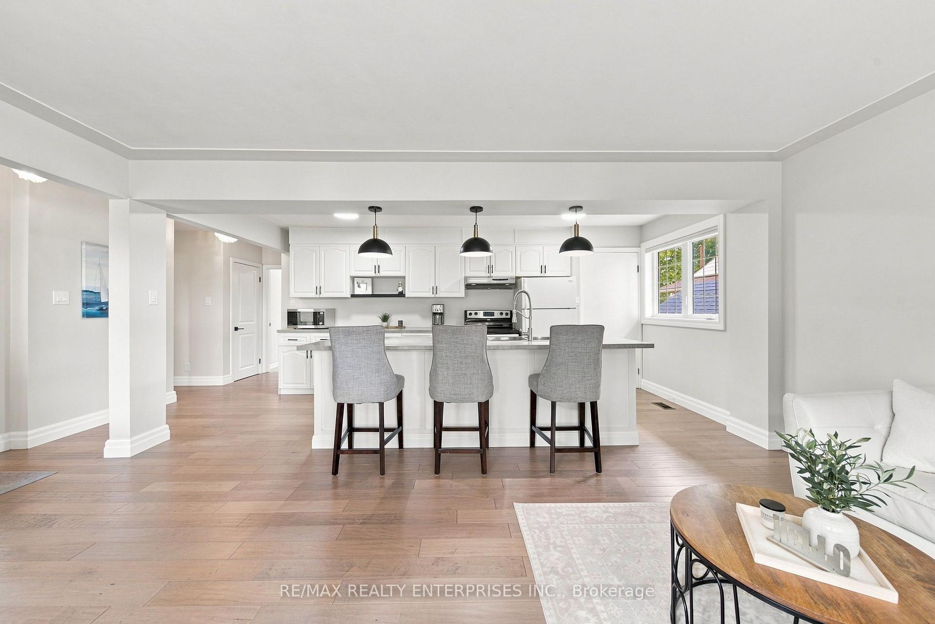 Photo 2 of 56 Alexander Avenue, Cambridge, Christopher-Champlain — HOMEH