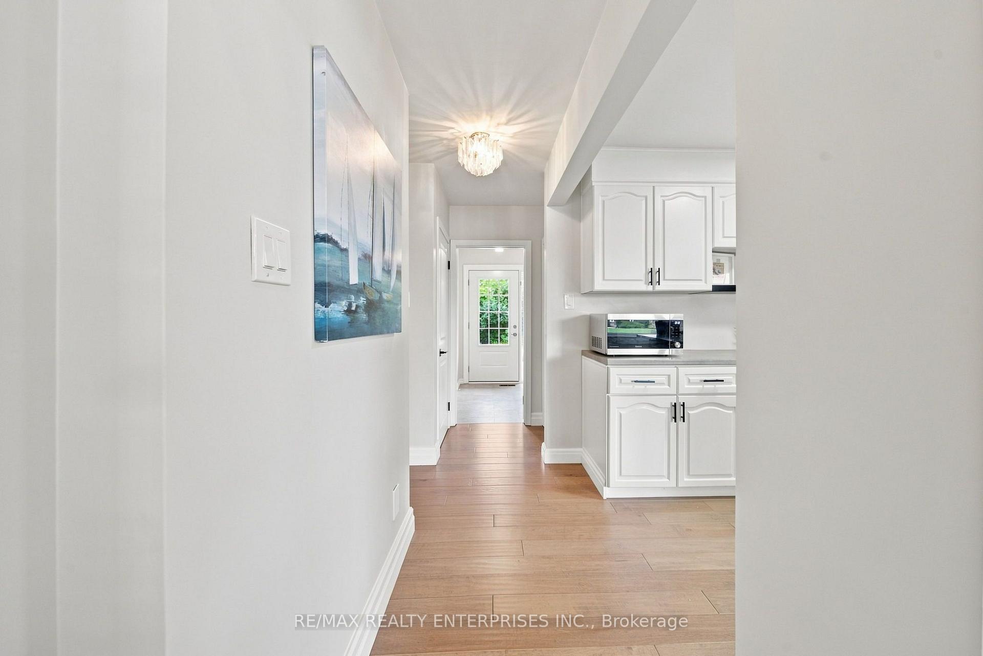 Photo 24 of 56 Alexander Avenue, Cambridge, Christopher-Champlain — HOMEH