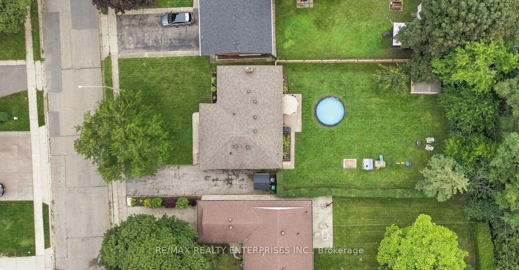 Photo 51 of 56 Alexander Avenue, Cambridge, Christopher-Champlain — HOMEH