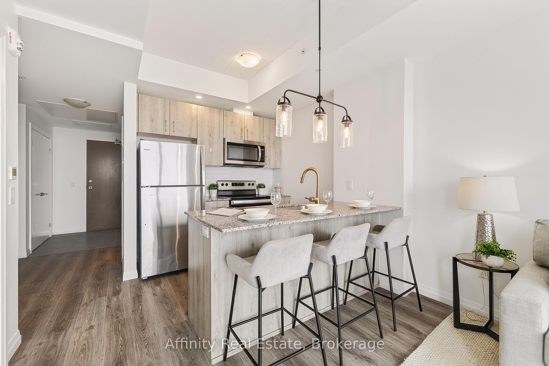 Photo 9 of Unit 1510, 108 Garment Street, Kitchener, Cherry Hill — HOMEH