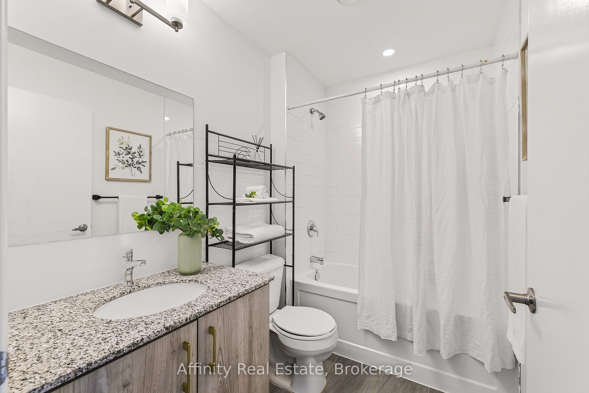 Photo 18 of Unit 1510, 108 Garment Street, Kitchener, Cherry Hill — HOMEH