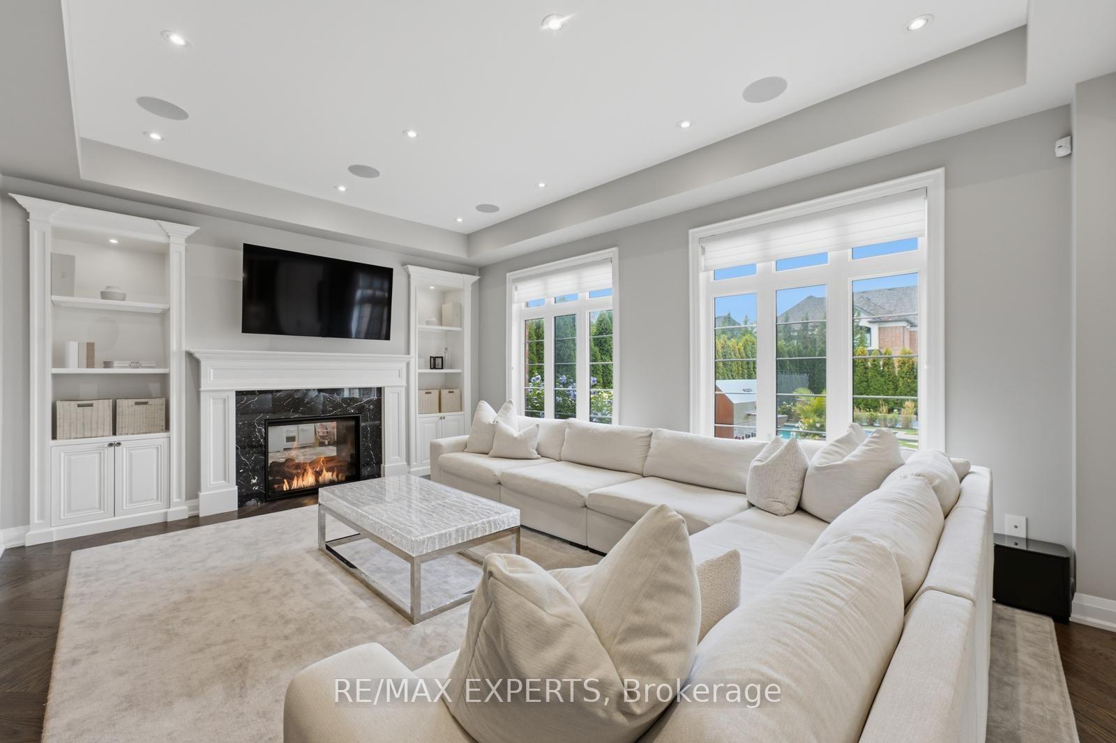 Photo 11 of 98 Endless Circle, Vaughan, Kleinburg — HOMEH