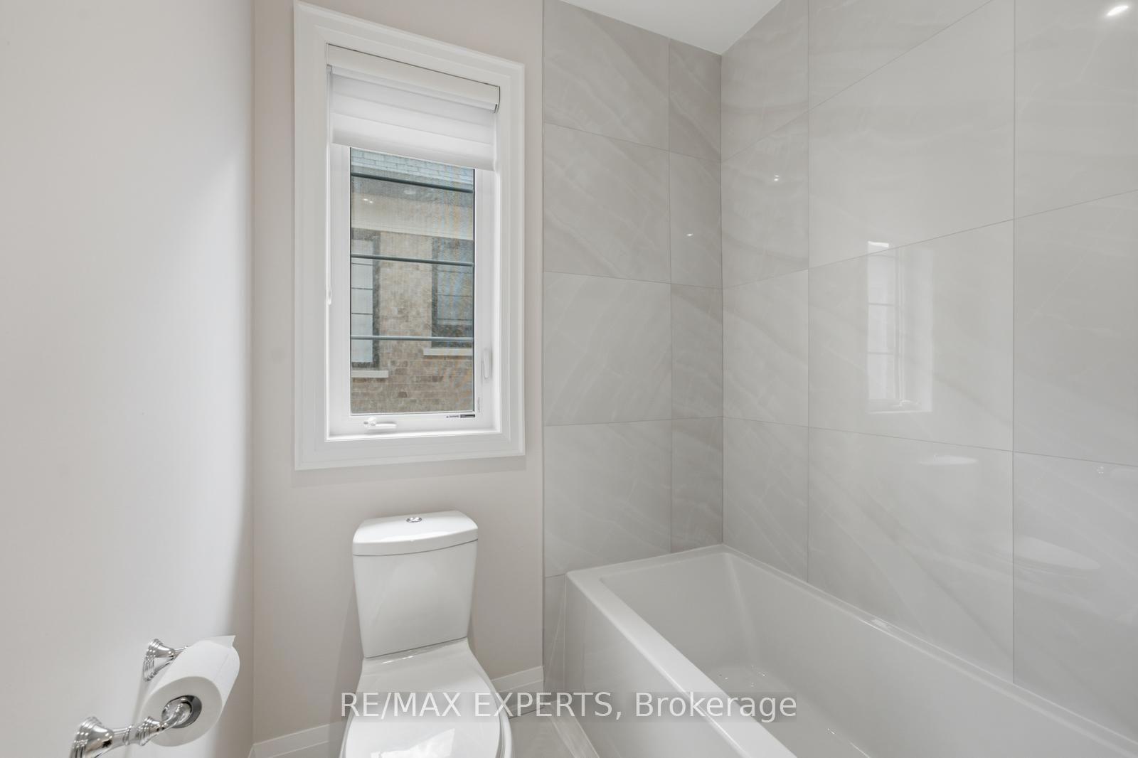 Photo 30 of 98 Endless Circle, Vaughan, Kleinburg — HOMEH