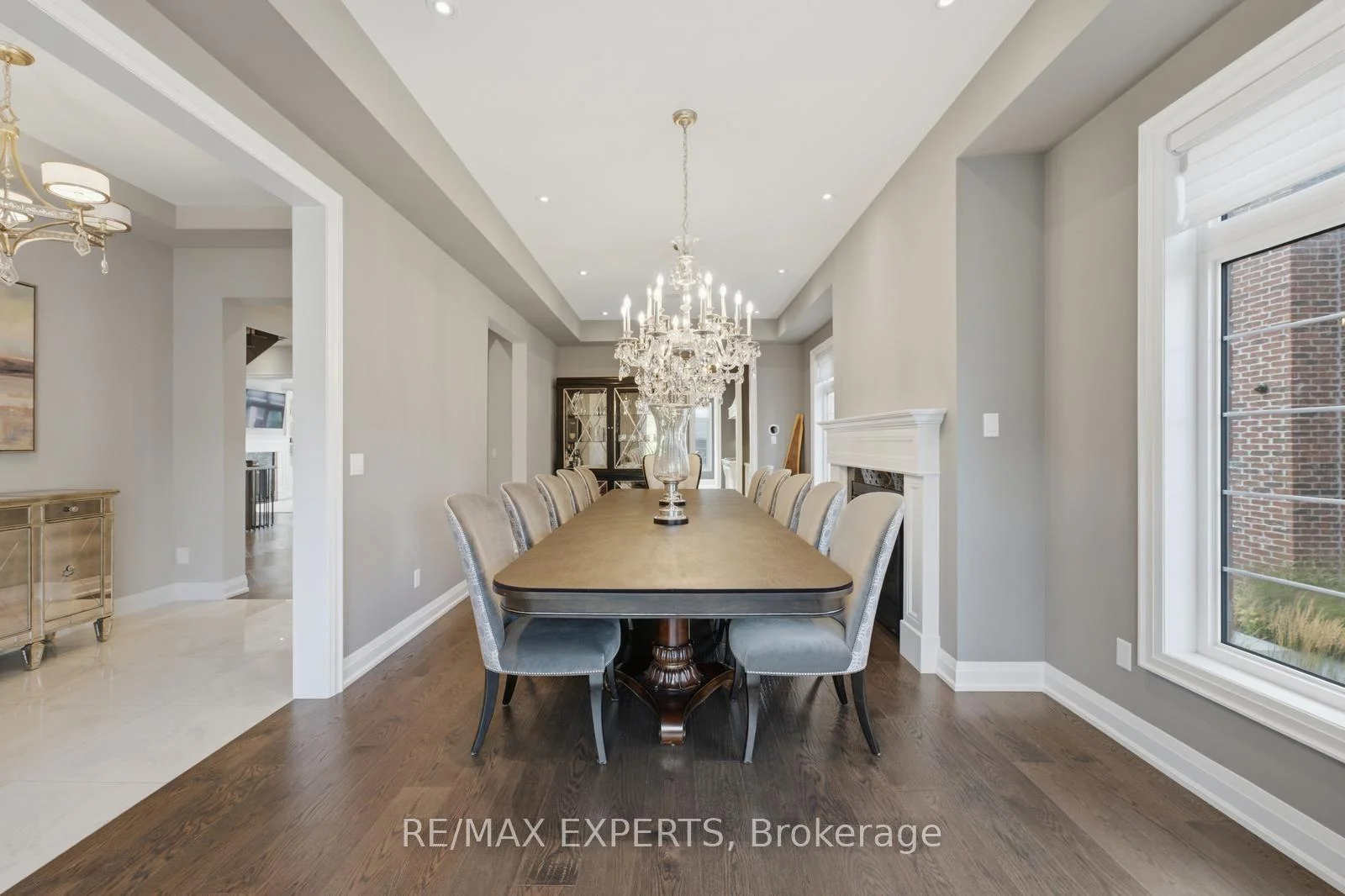 Photo 9 of 98 Endless Circle, Vaughan, Kleinburg — HOMEH
