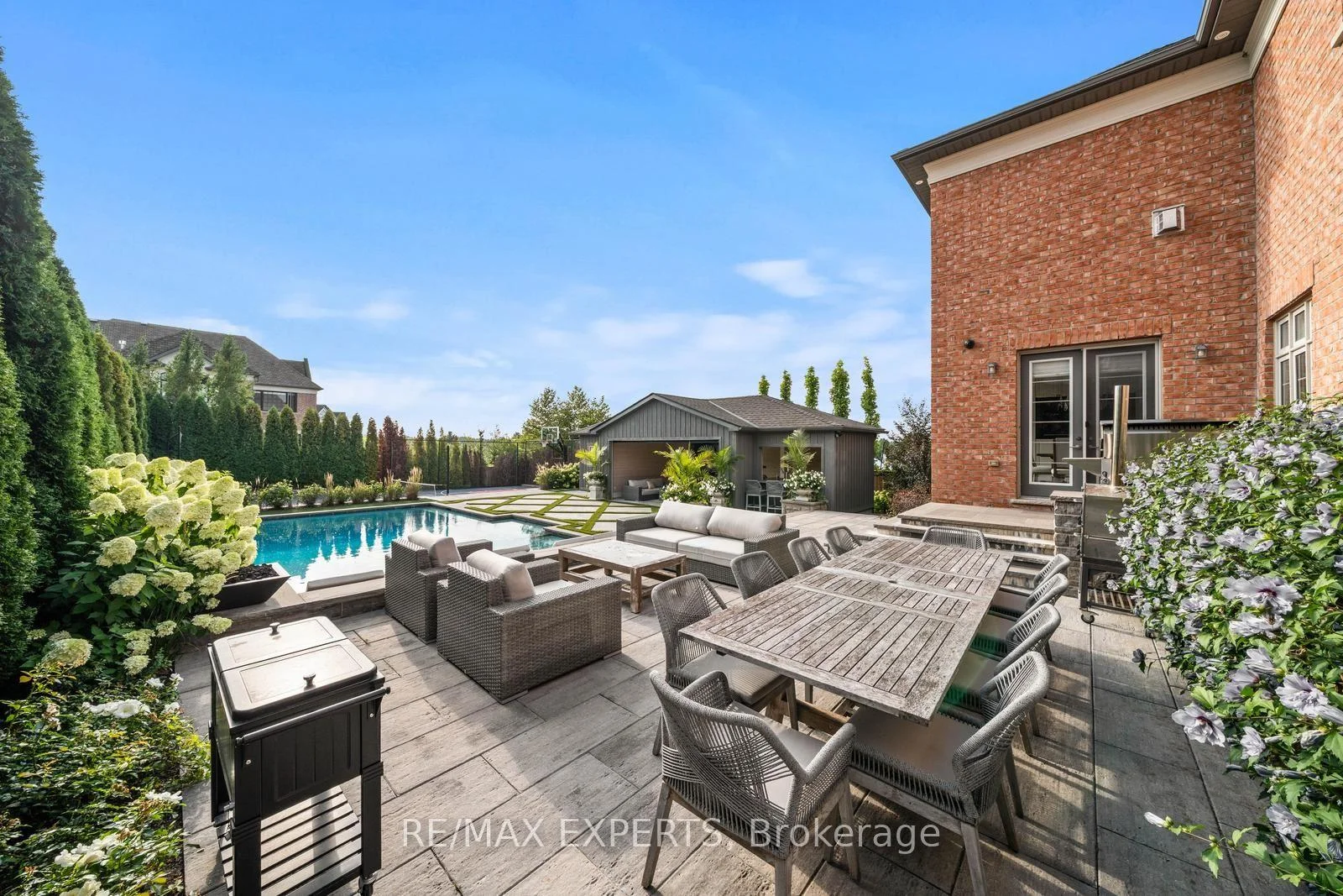 Photo 50 of 98 Endless Circle, Vaughan, Kleinburg — HOMEH