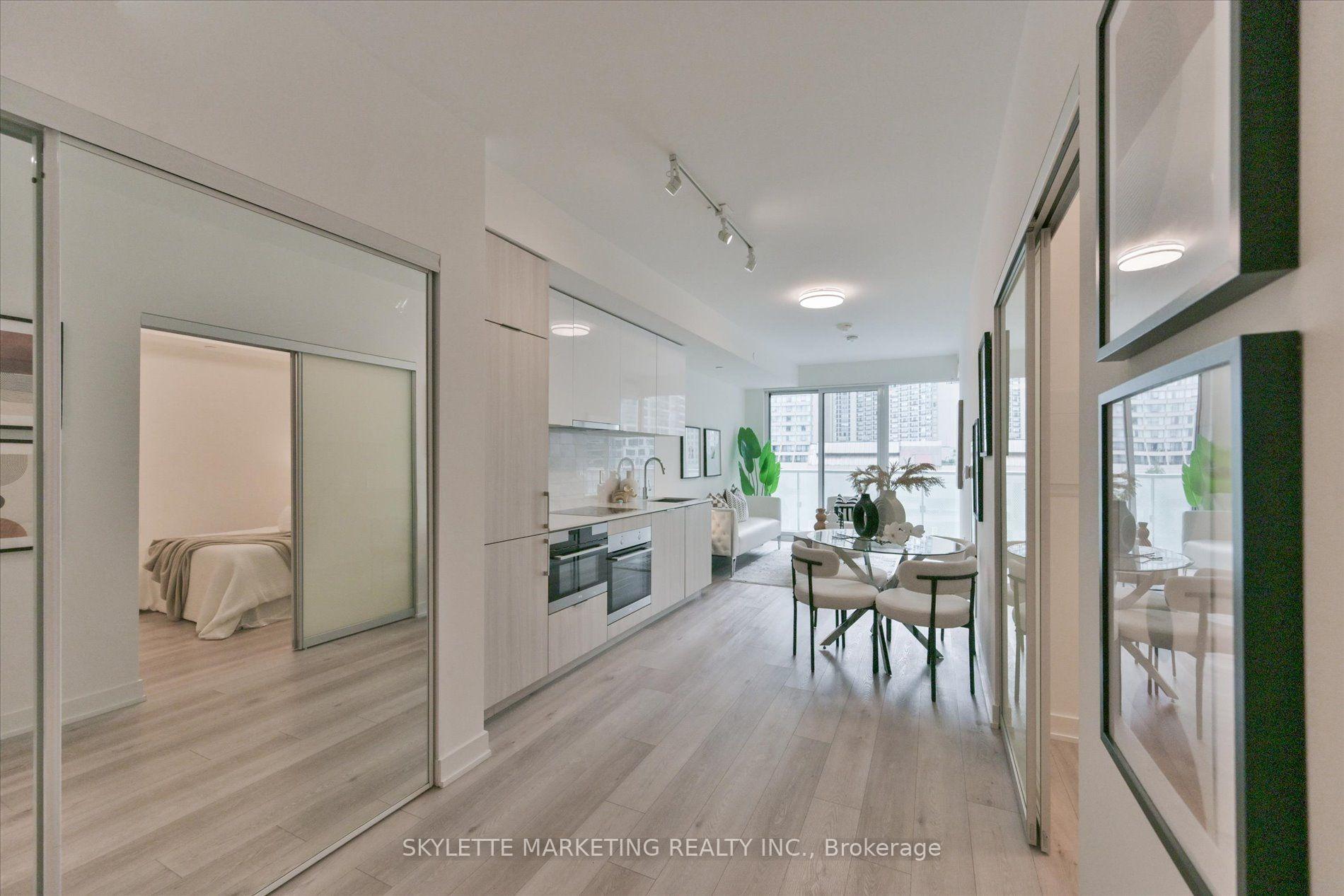 Photo 5 of Unit 617, 15 Queens Quay E, Toronto, Waterfront Communities — HOMEH