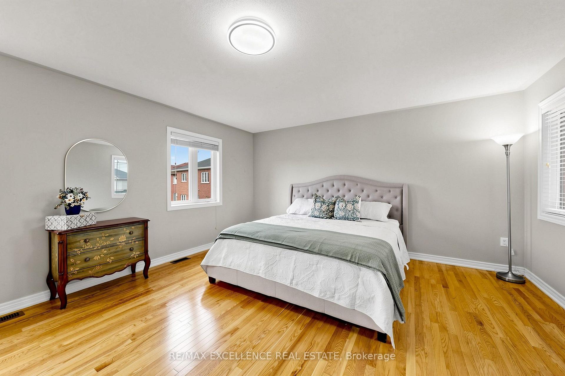 Photo 23 of 8 Lynngrove Way, Brampton, Bram East — HOMEH