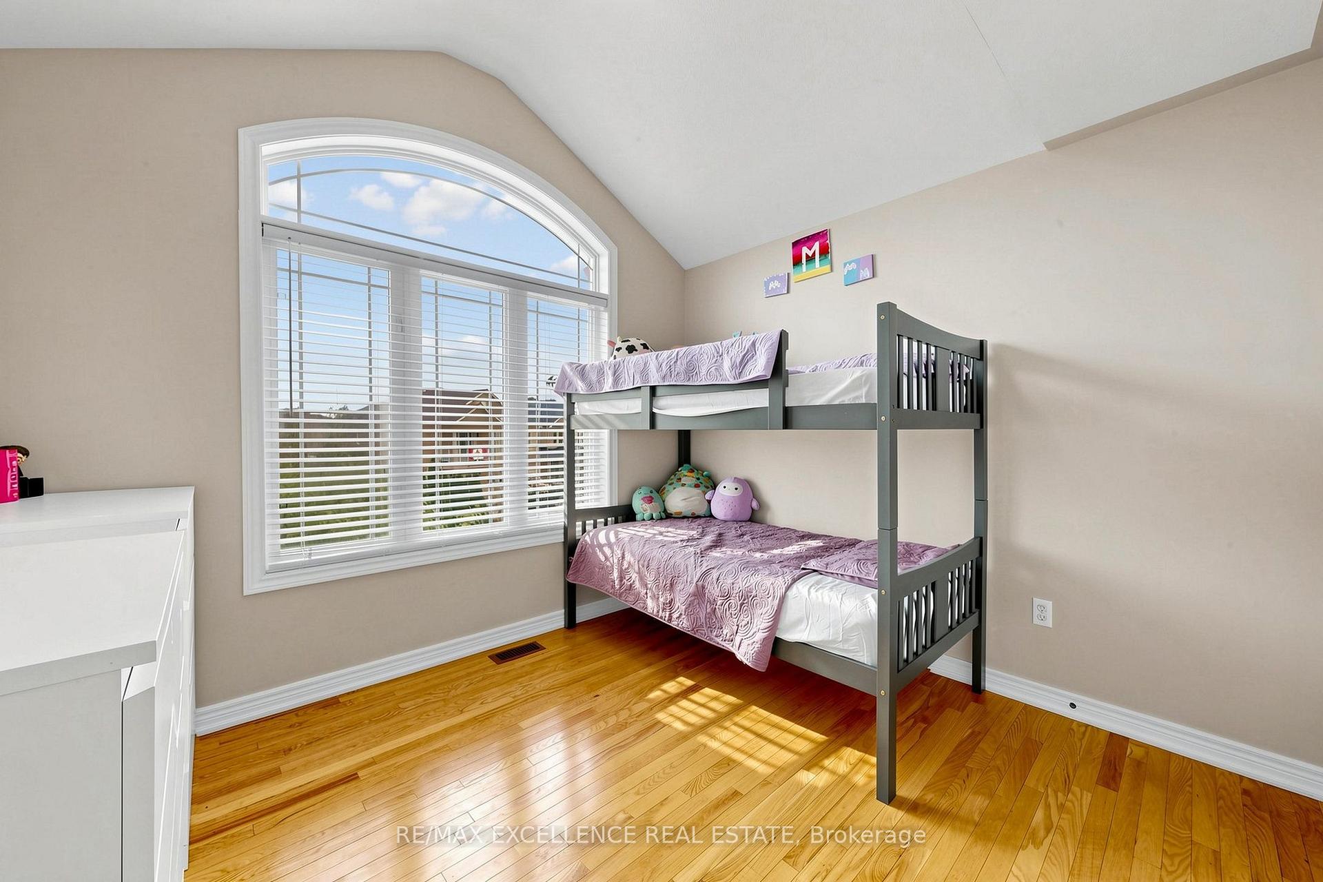 Photo 29 of 8 Lynngrove Way, Brampton, Bram East — HOMEH