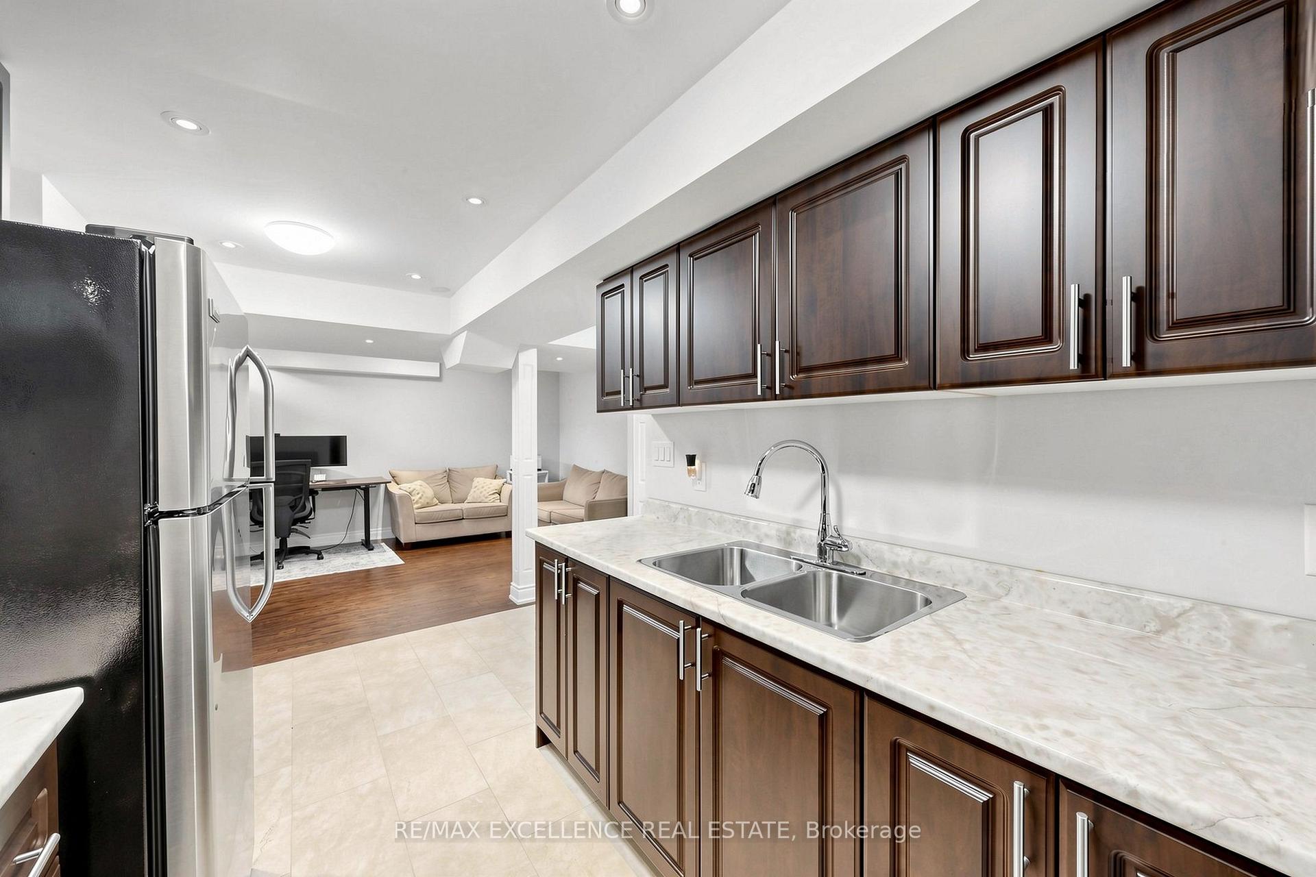 Photo 37 of 8 Lynngrove Way, Brampton, Bram East — HOMEH