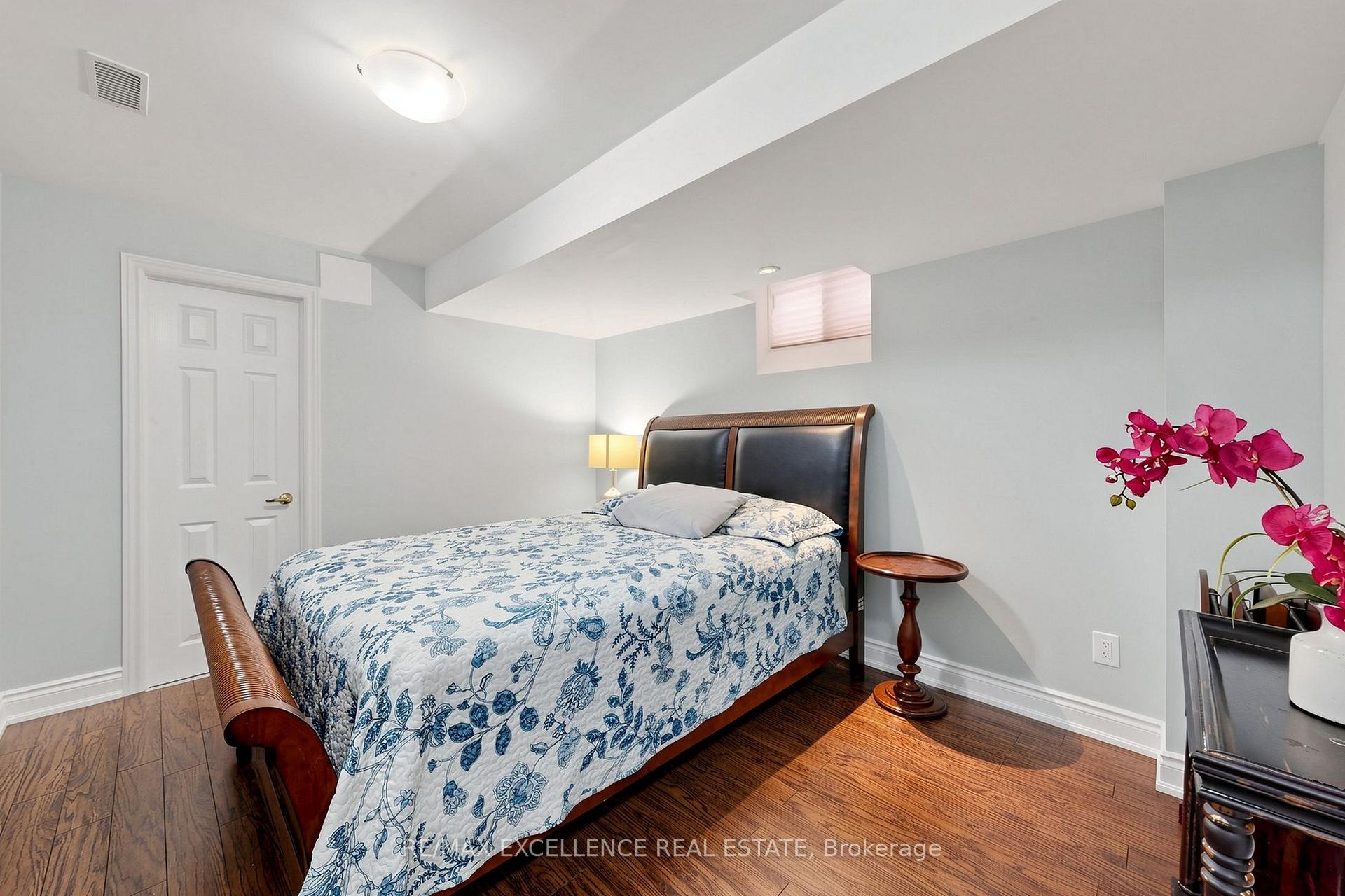 Photo 38 of 8 Lynngrove Way, Brampton, Bram East — HOMEH