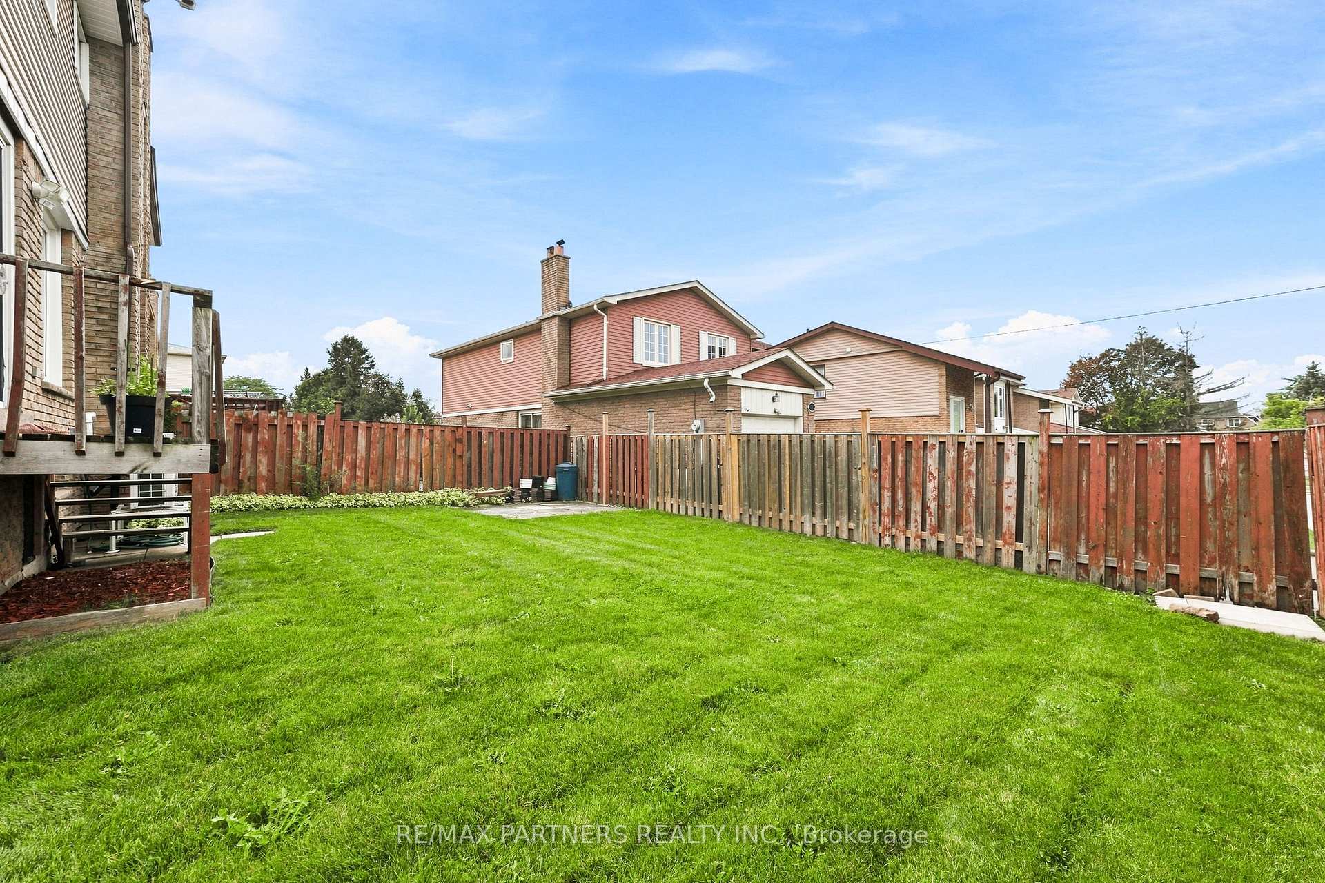 Photo 38 of 26 Blue Eagle Trail, Scarborough, Agincourt North — HOMEH