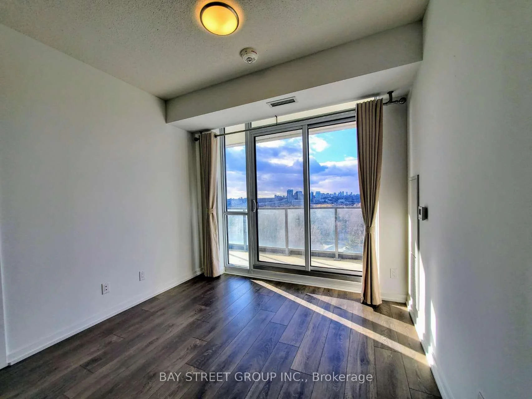 Photo 18 of Unit 515, 36 Forest Manor Road, North York, Henry Farm — HOMEH