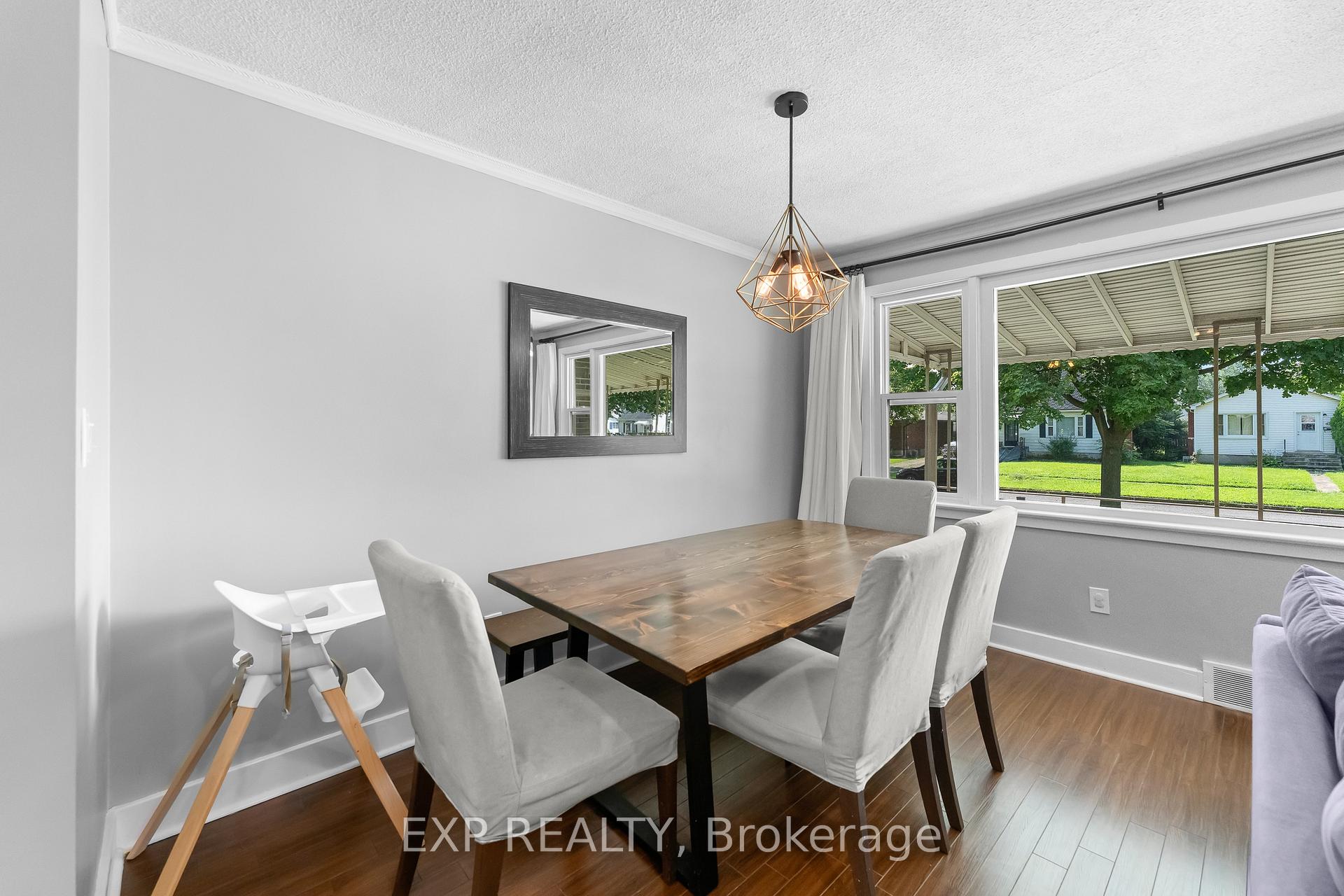 Photo 14 of 14 Mcdonald Avenue, Thorold, Thorold Downtown — HOMEH