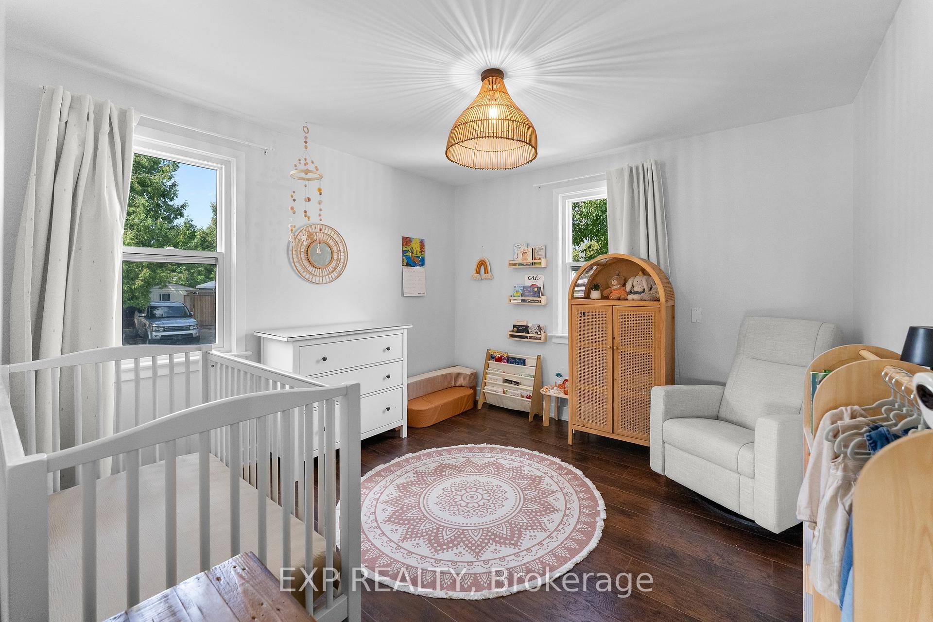 Photo 23 of 14 Mcdonald Avenue, Thorold, Thorold Downtown — HOMEH