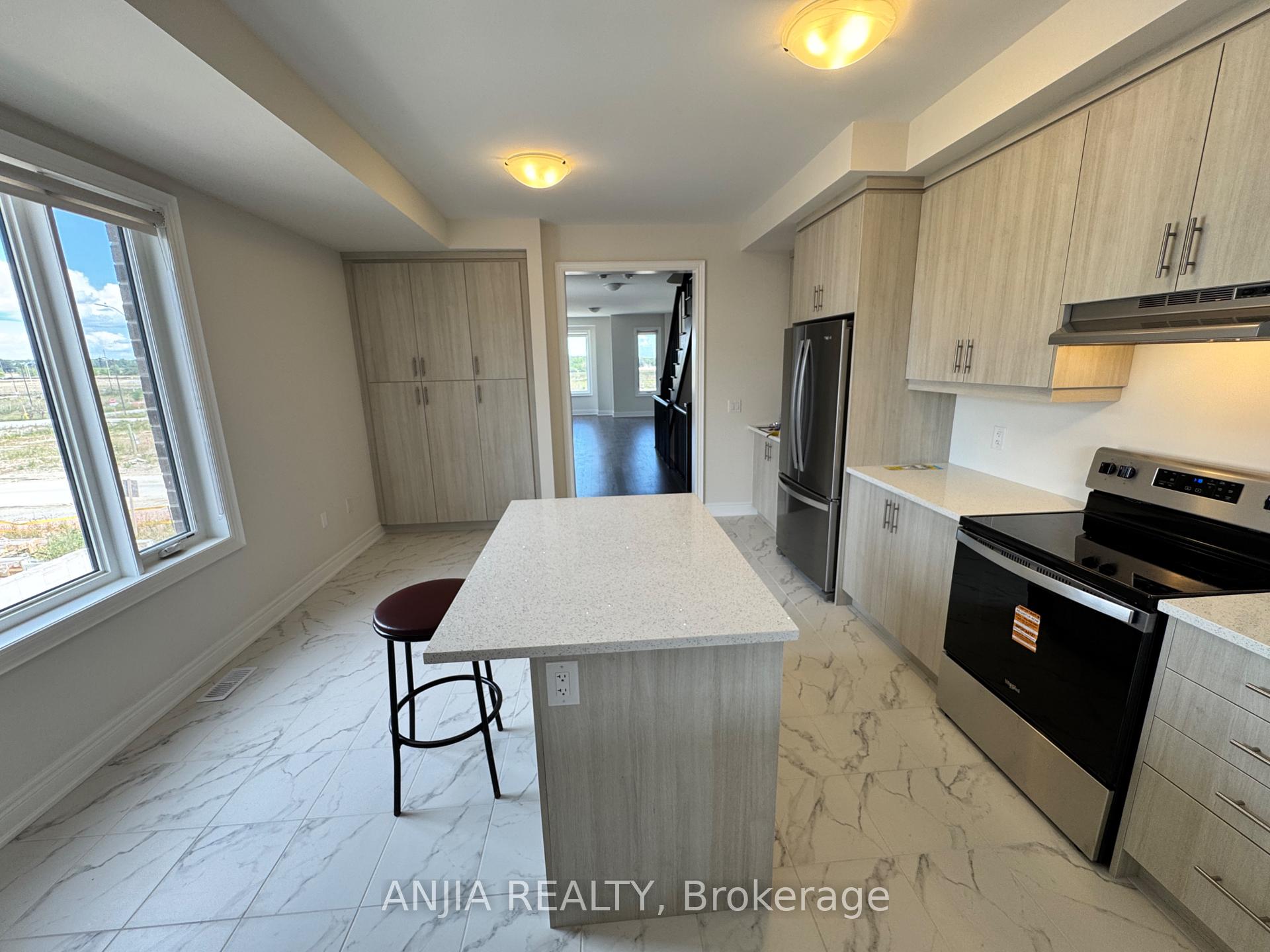 Photo 11 of 76 Selina Rose Street, Markham, Rural Markham — HOMEH