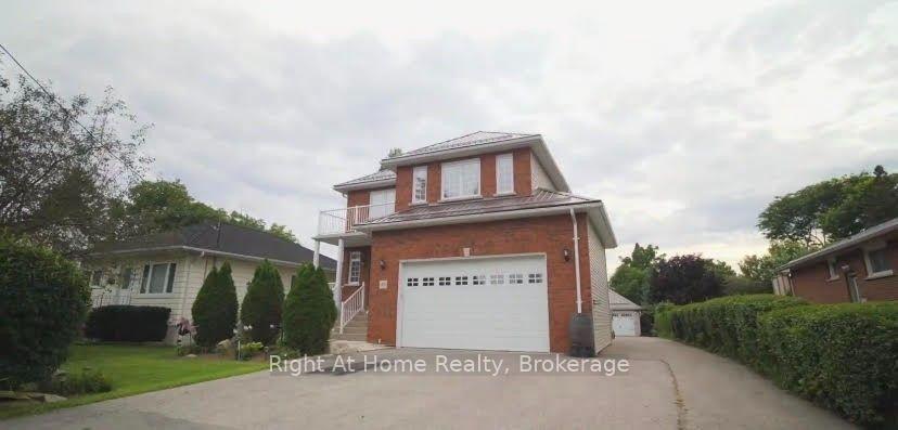 Photo 1 of Unit Main, 40 Prospect Street, Clarington, Bowmanville — HOMEH