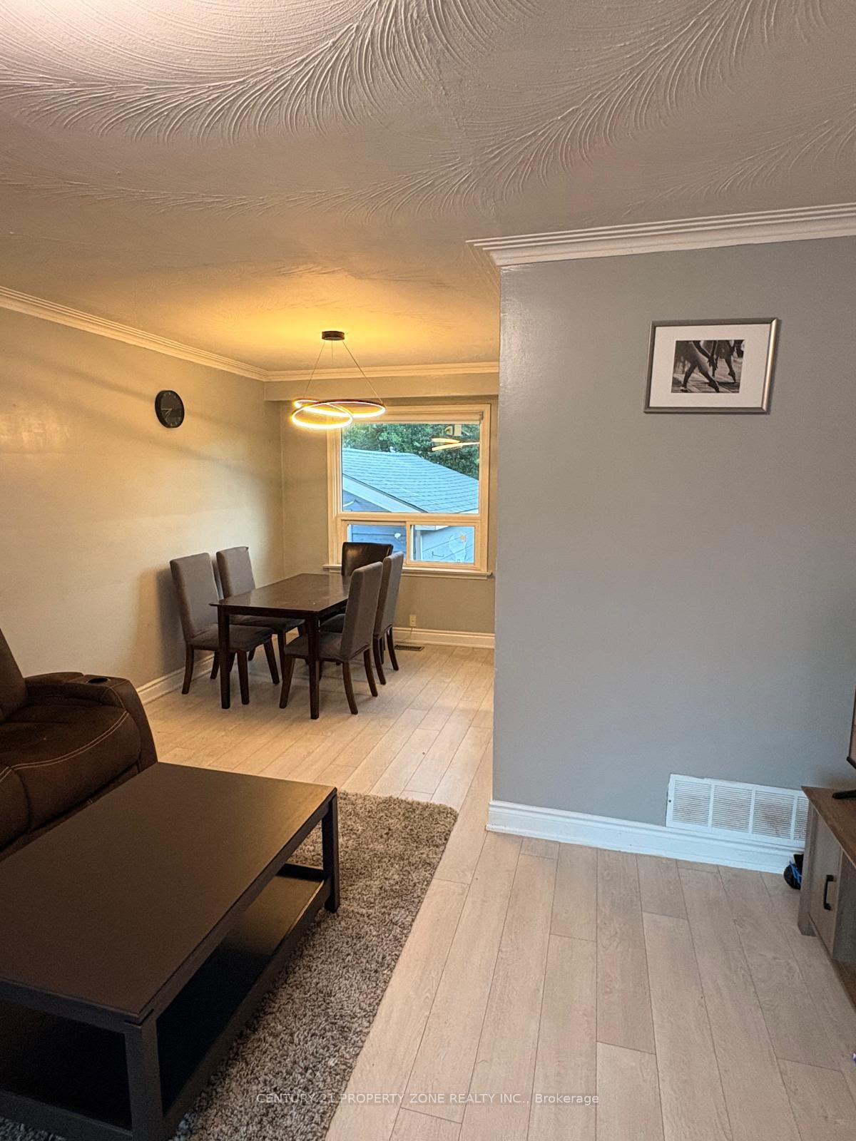 Photo 8 of 556 Sherin Drive, Oakville, West — HOMEH