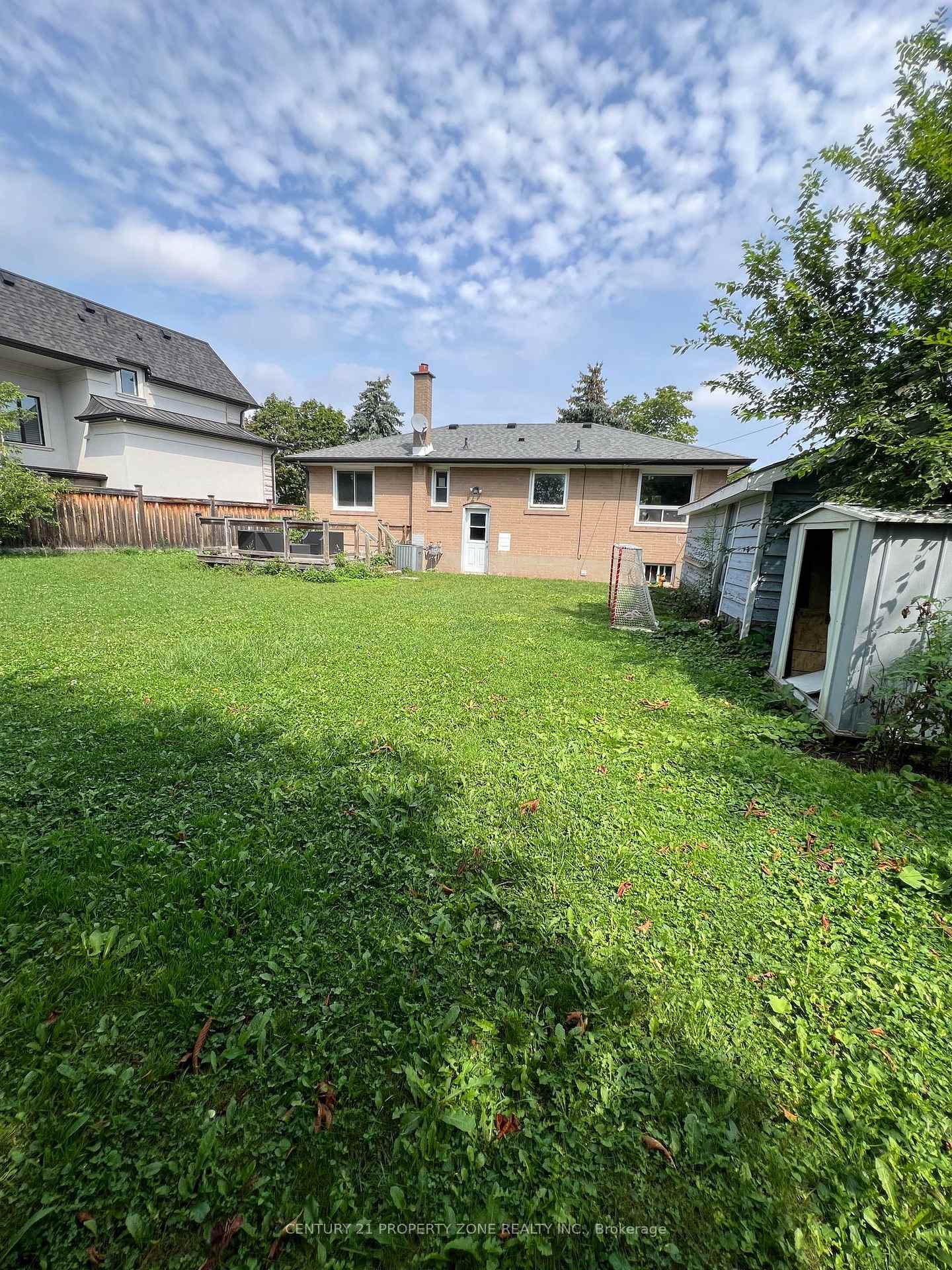 Photo 20 of 556 Sherin Drive, Oakville, West — HOMEH