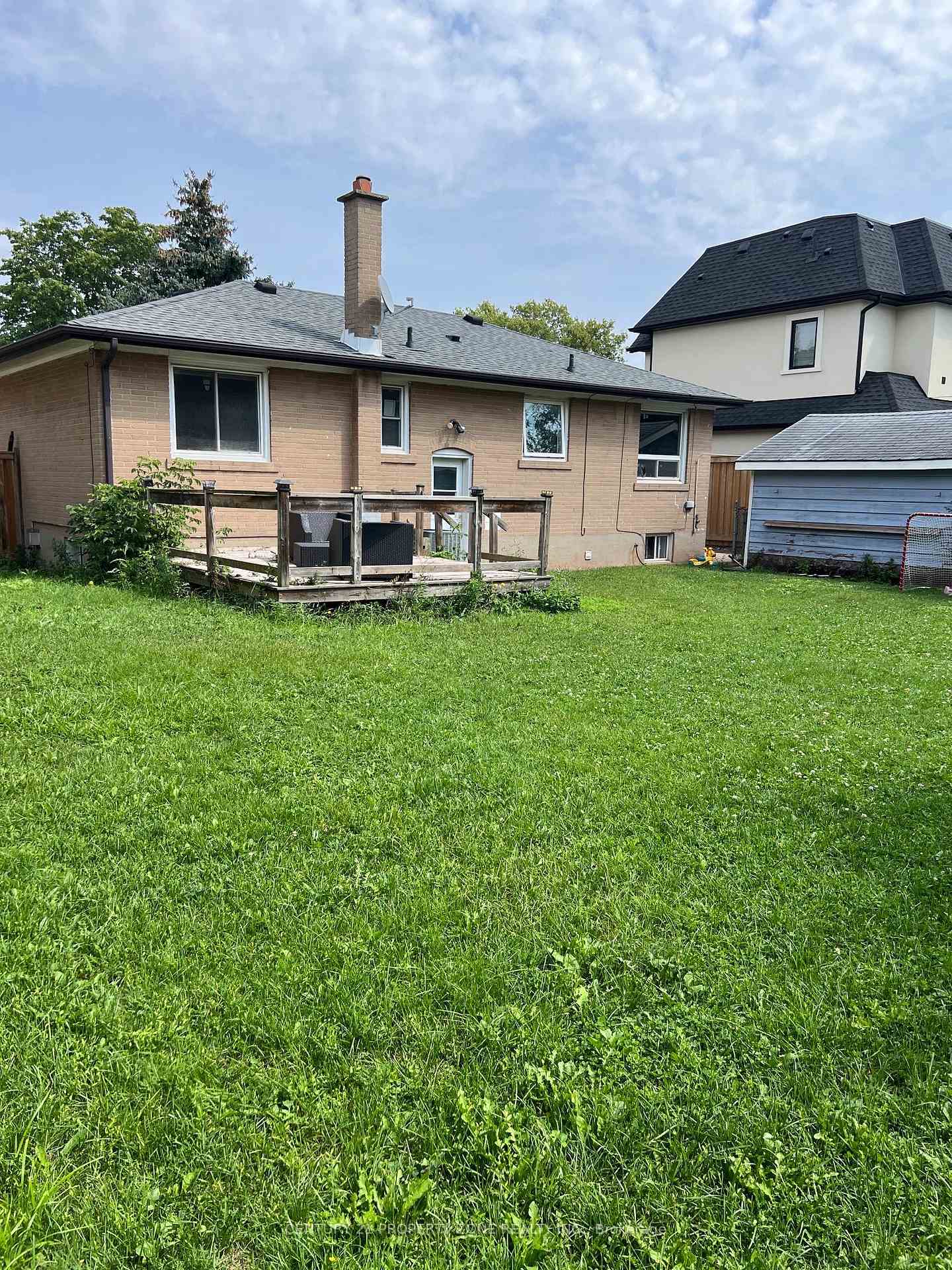 Photo 22 of 556 Sherin Drive, Oakville, West — HOMEH