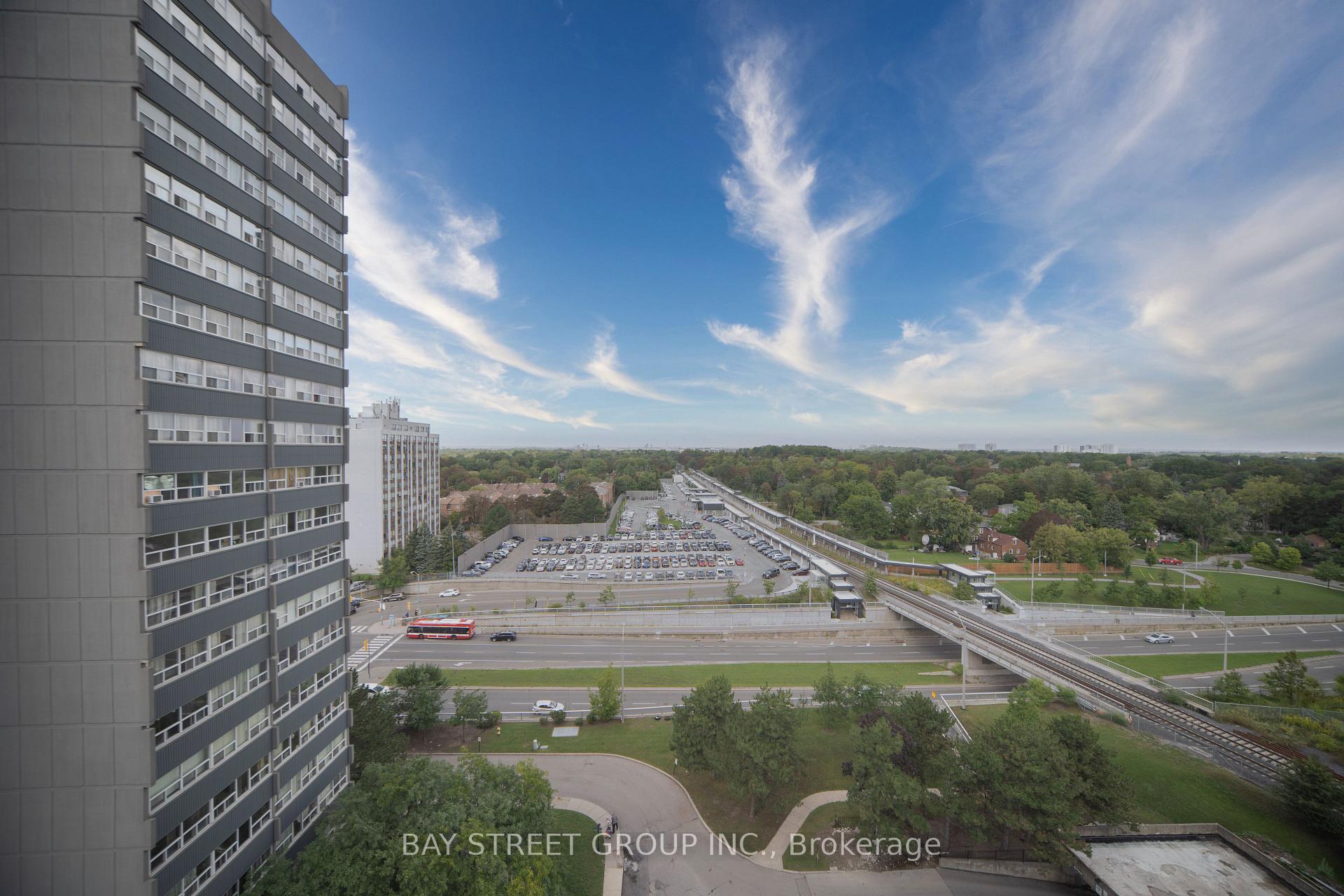 Photo 3 of Unit 1401, 4101 Sheppard Avenue E, Scarborough, Agincourt South-Malvern West — HOMEH