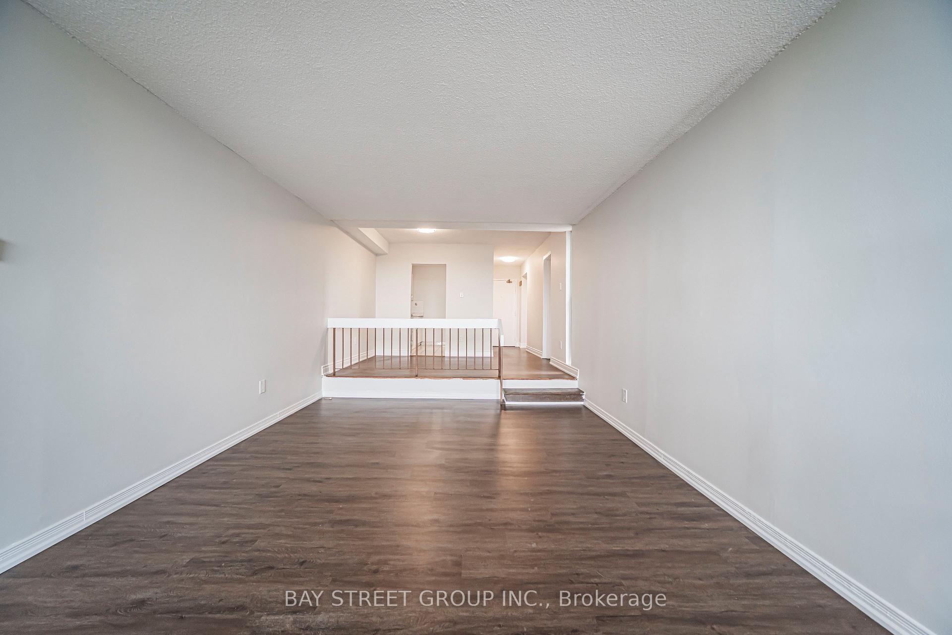 Photo 15 of Unit 1401, 4101 Sheppard Avenue E, Scarborough, Agincourt South-Malvern West — HOMEH
