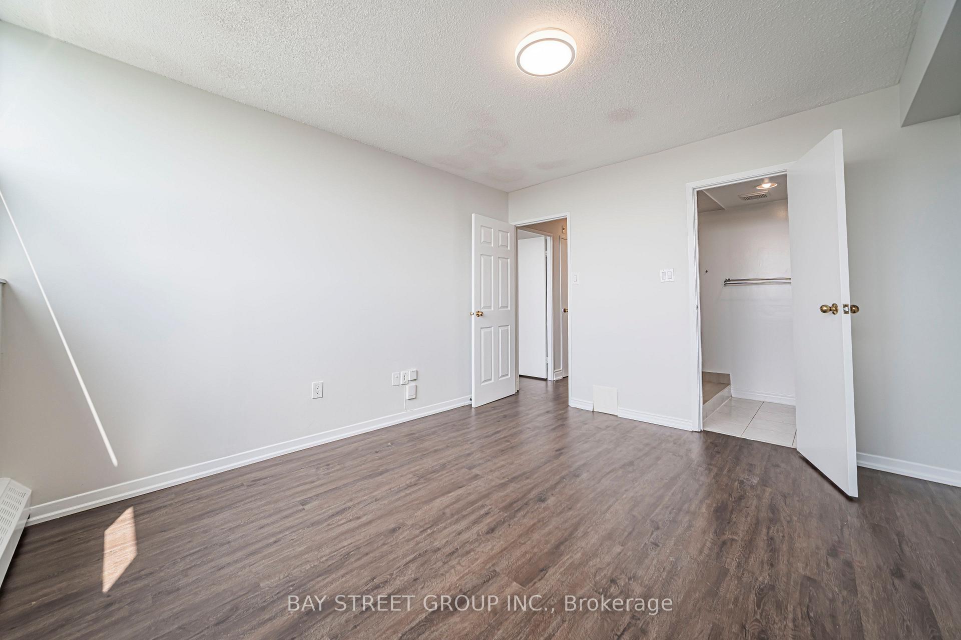 Photo 21 of Unit 1401, 4101 Sheppard Avenue E, Scarborough, Agincourt South-Malvern West — HOMEH