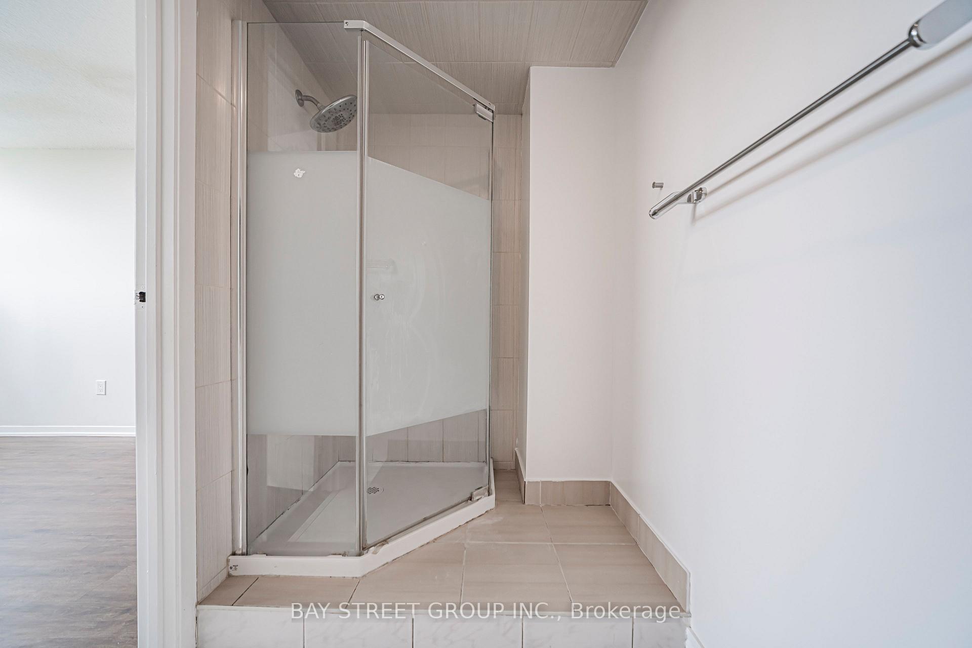 Photo 25 of Unit 1401, 4101 Sheppard Avenue E, Scarborough, Agincourt South-Malvern West — HOMEH