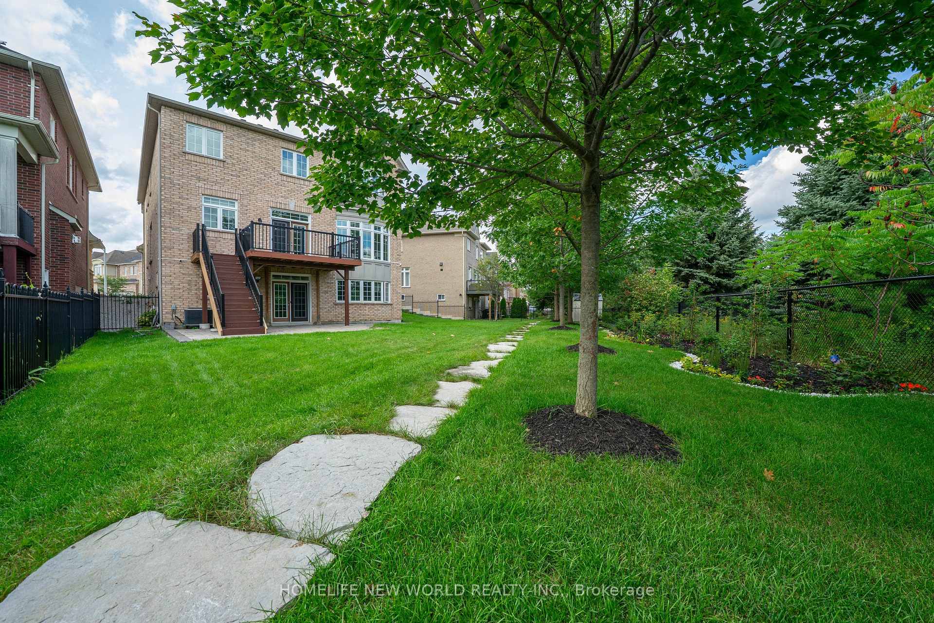 Photo 67 of 20 Gracedale Drive, Richmond Hill, Westbrook — HOMEH