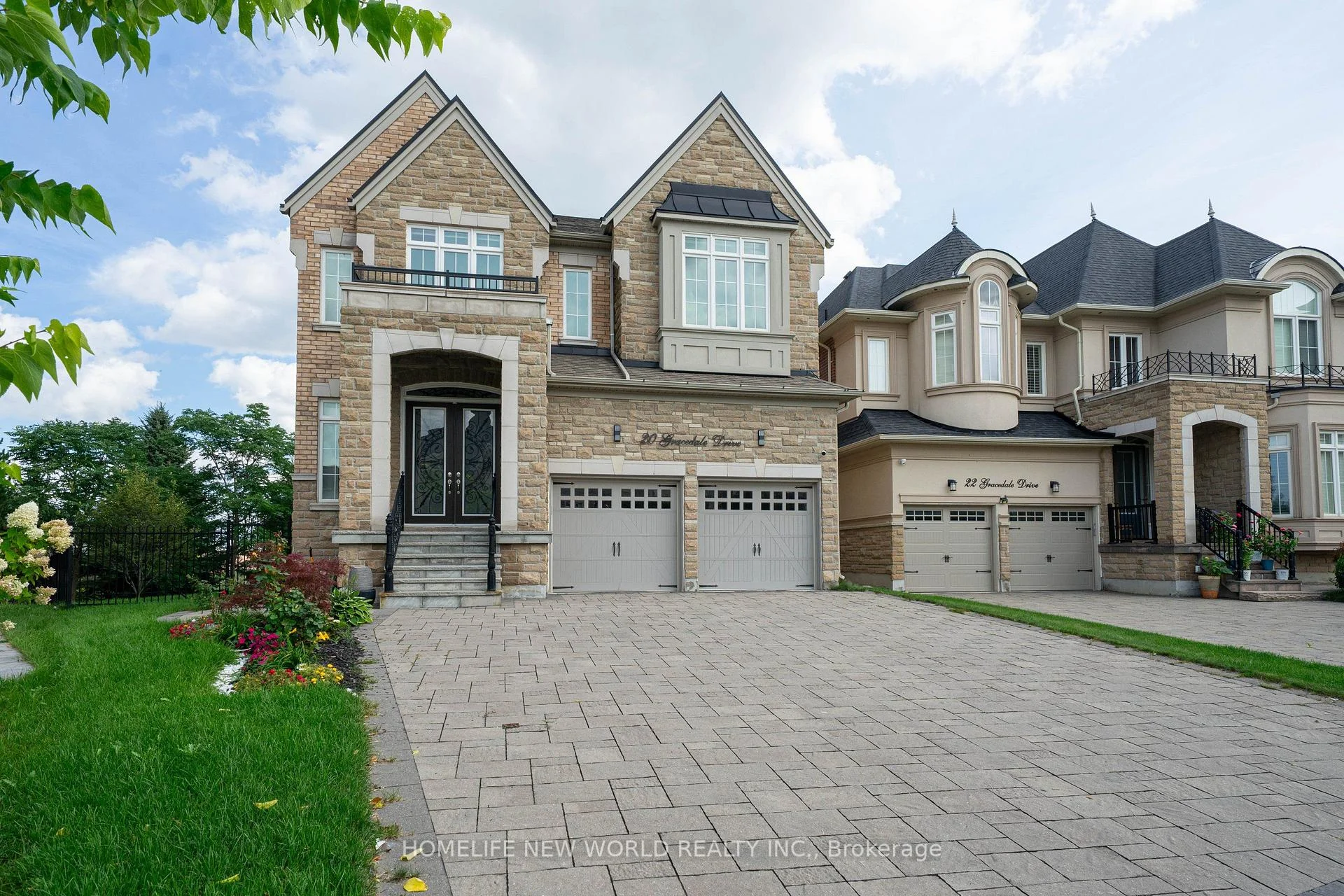 Photo 10 of 20 Gracedale Drive, Richmond Hill, Westbrook — HOMEH
