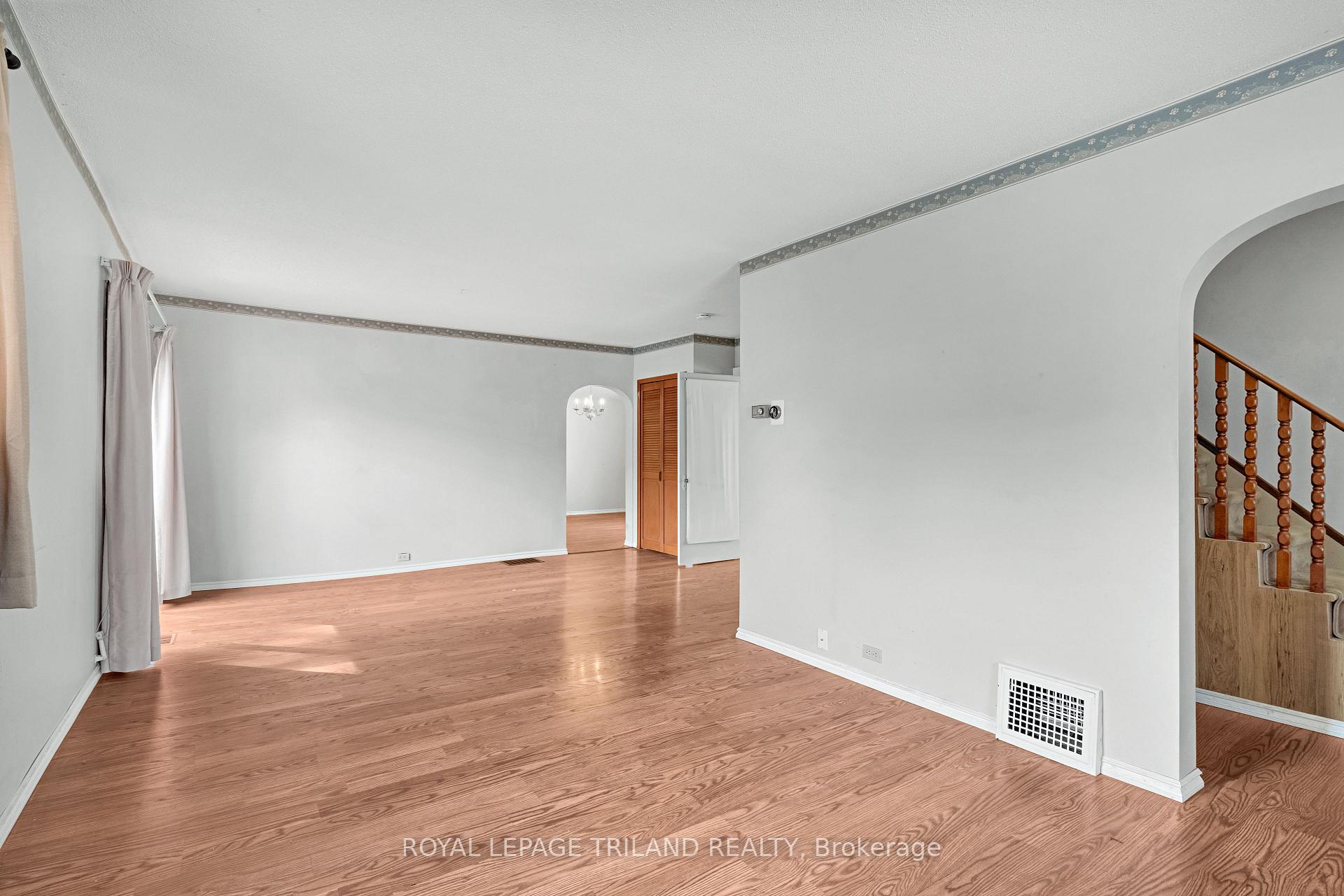 Photo 5 of 15 Antrim Street, St. Thomas — HOMEH