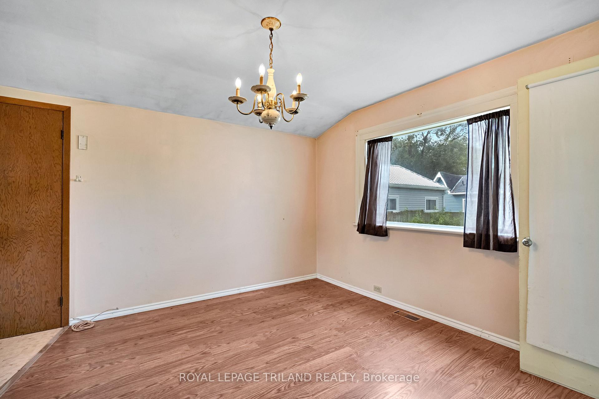 Photo 7 of 15 Antrim Street, St. Thomas — HOMEH