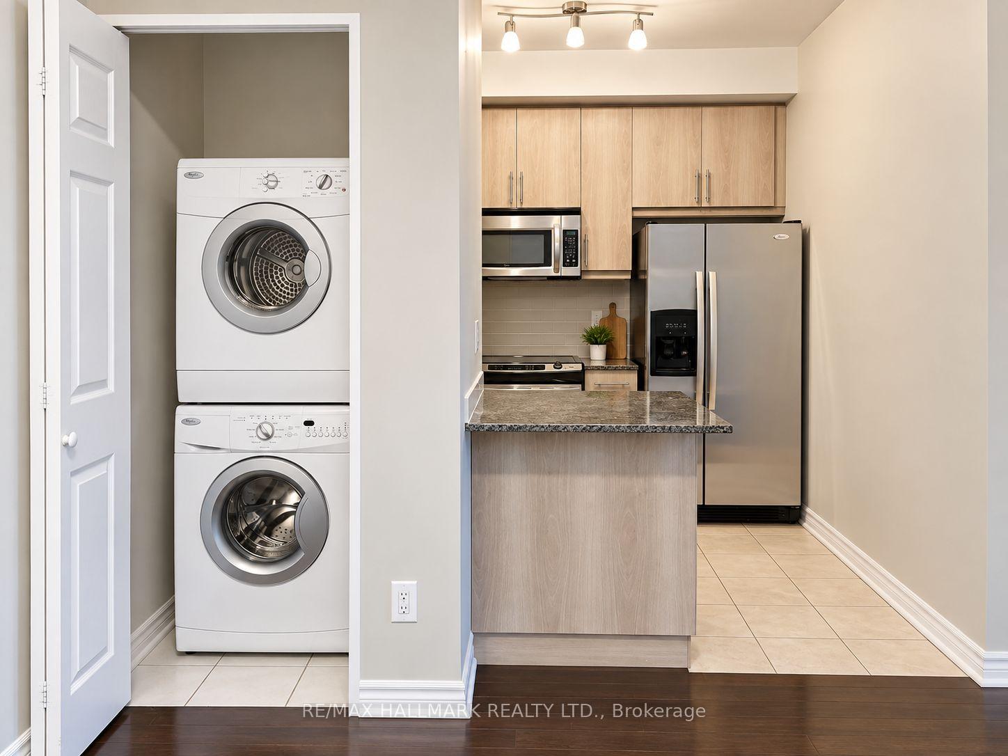 Photo 2 of Unit 1901, 18 Holmes Avenue, North York, Willowdale East — HOMEH