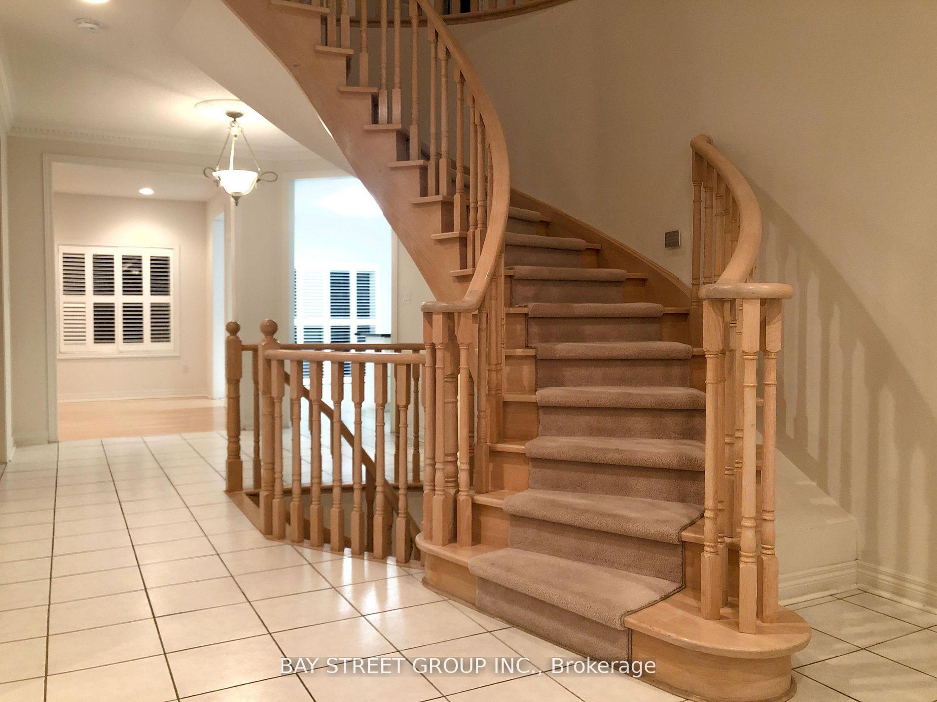 Photo 4 of 13 Pembrooke Road, Markham, Cachet — HOMEH