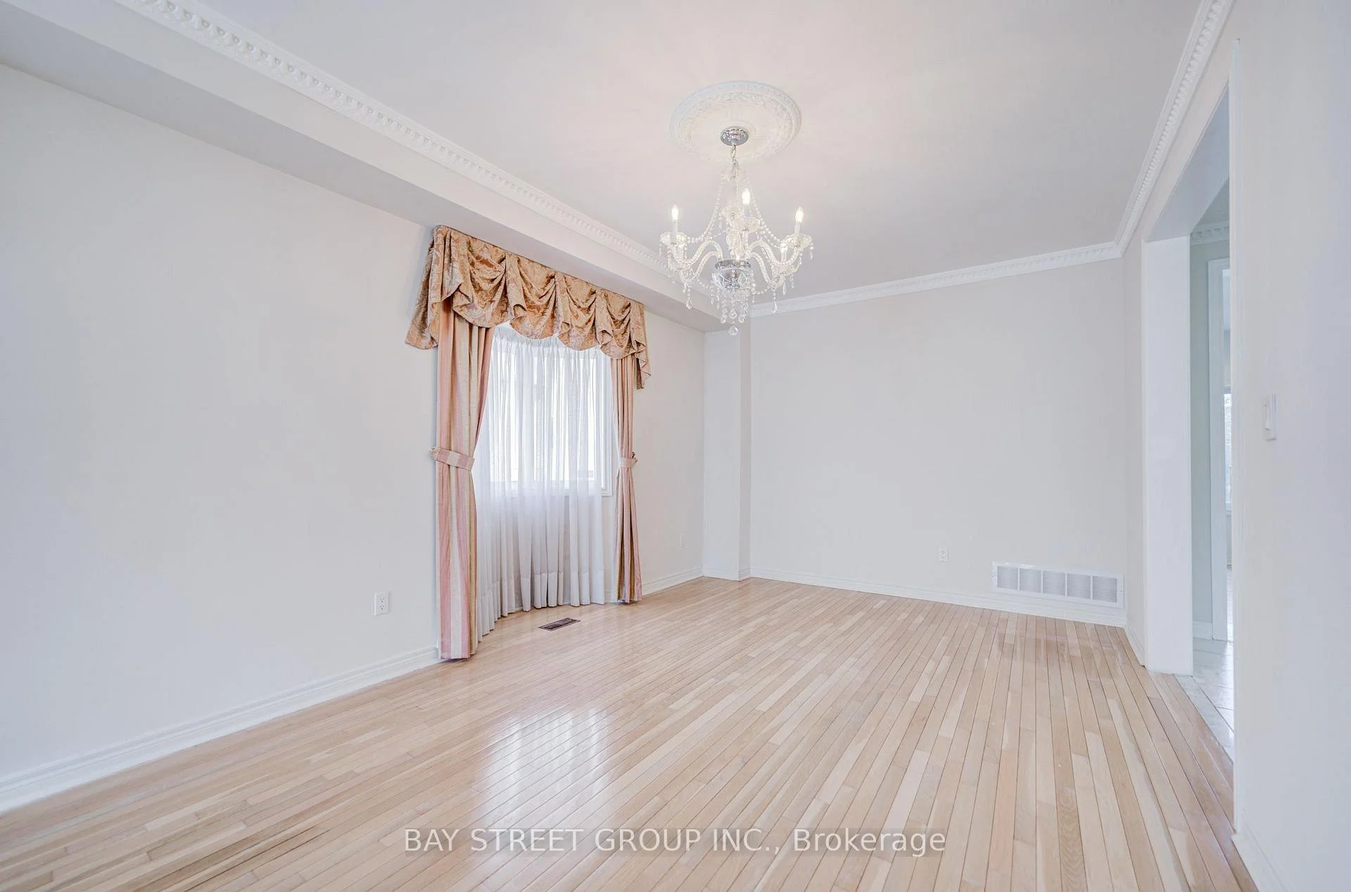 Photo 19 of 13 Pembrooke Road, Markham, Cachet — HOMEH