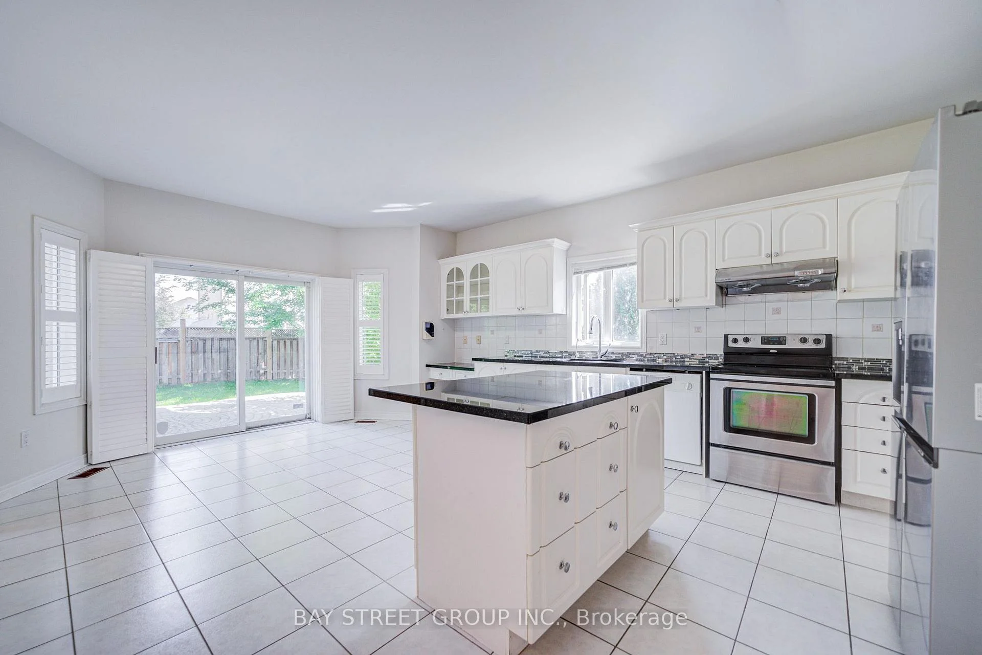 Photo 31 of 13 Pembrooke Road, Markham, Cachet — HOMEH