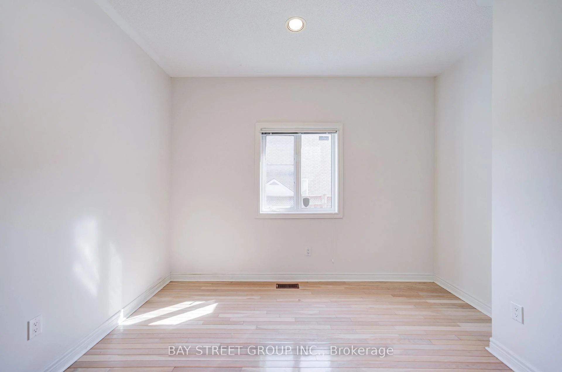 Photo 45 of 13 Pembrooke Road, Markham, Cachet — HOMEH