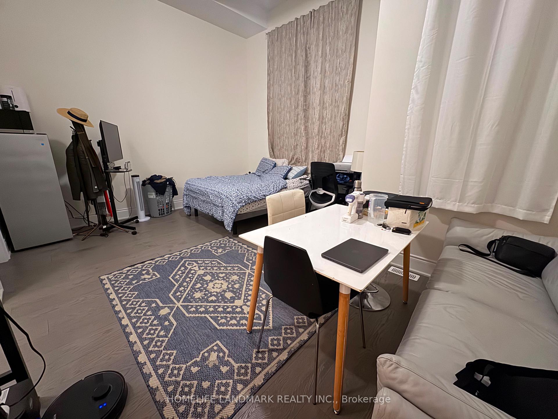 Photo 6 of 187 Stormont (Room ) Trail, Vaughan, Vellore Village — HOMEH