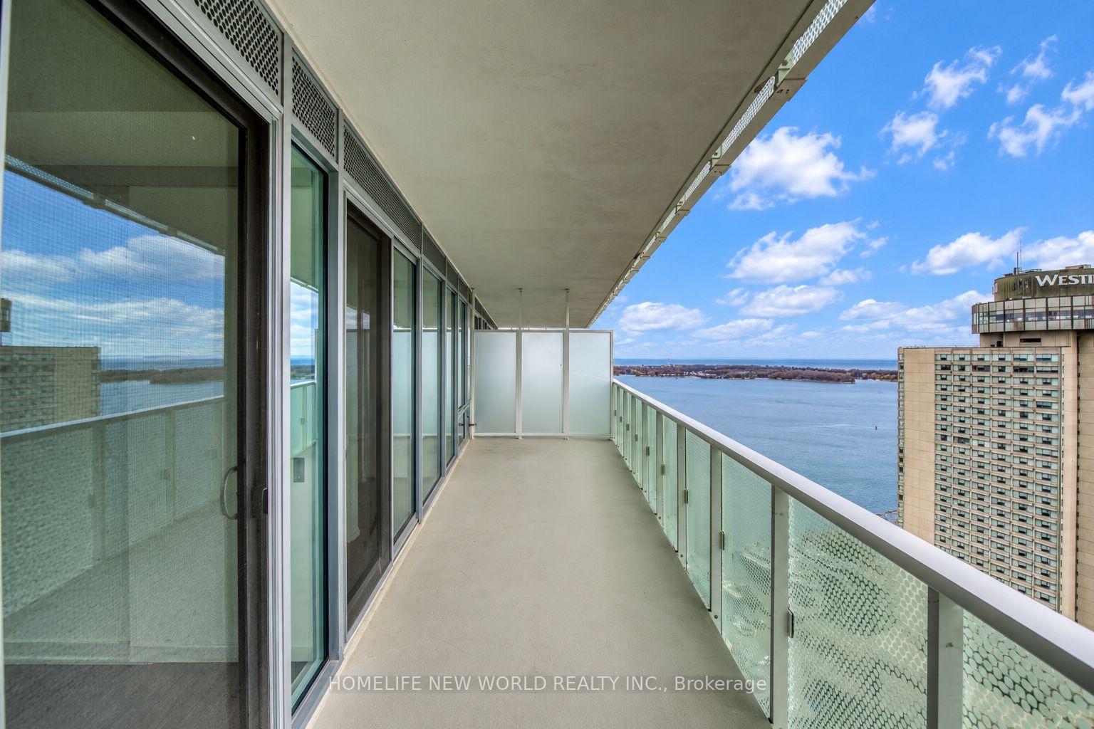 Photo 3 of Unit 3204, 15 Queens Quay E, Toronto, Waterfront Communities — HOMEH