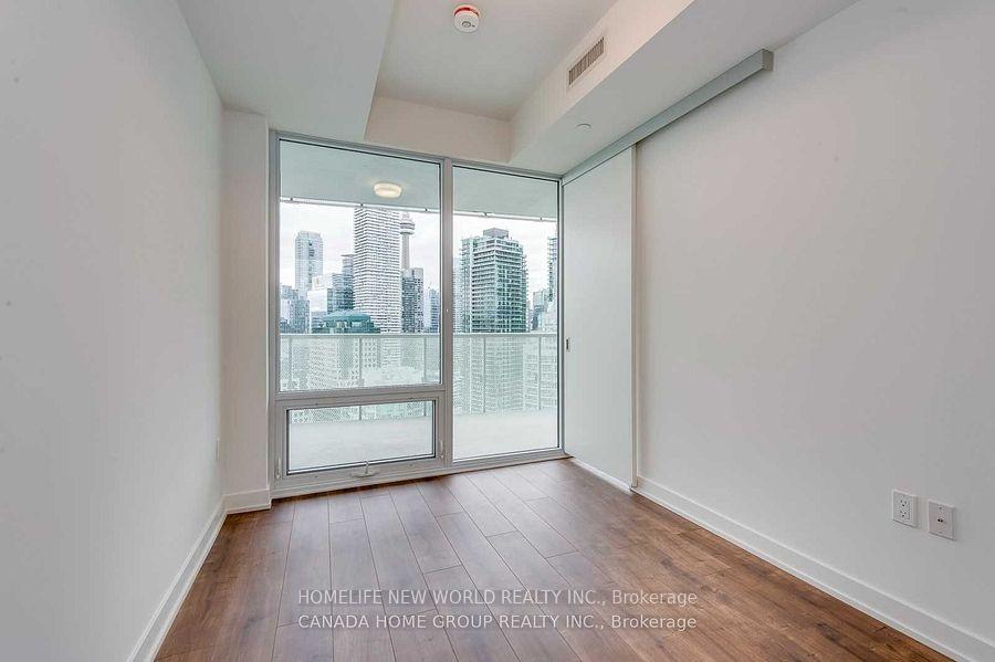 Photo 5 of Unit 3204, 15 Queens Quay E, Toronto, Waterfront Communities — HOMEH
