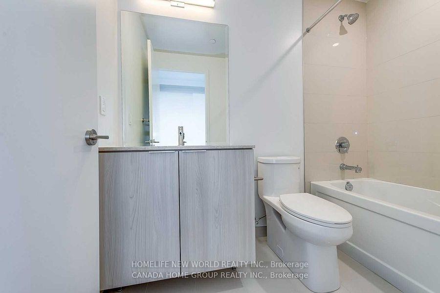 Photo 11 of Unit 3204, 15 Queens Quay E, Toronto, Waterfront Communities — HOMEH