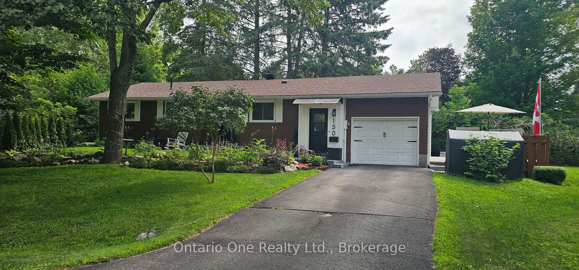 Photo 10 of 150 Lofty Pines Crescent, Gravenhurst, Muskoka (S) — HOMEH