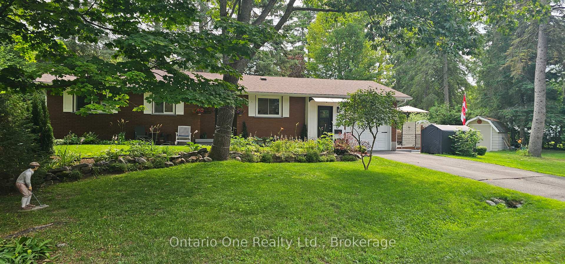 Photo 22 of 150 Lofty Pines Crescent, Gravenhurst, Muskoka (S) — HOMEH
